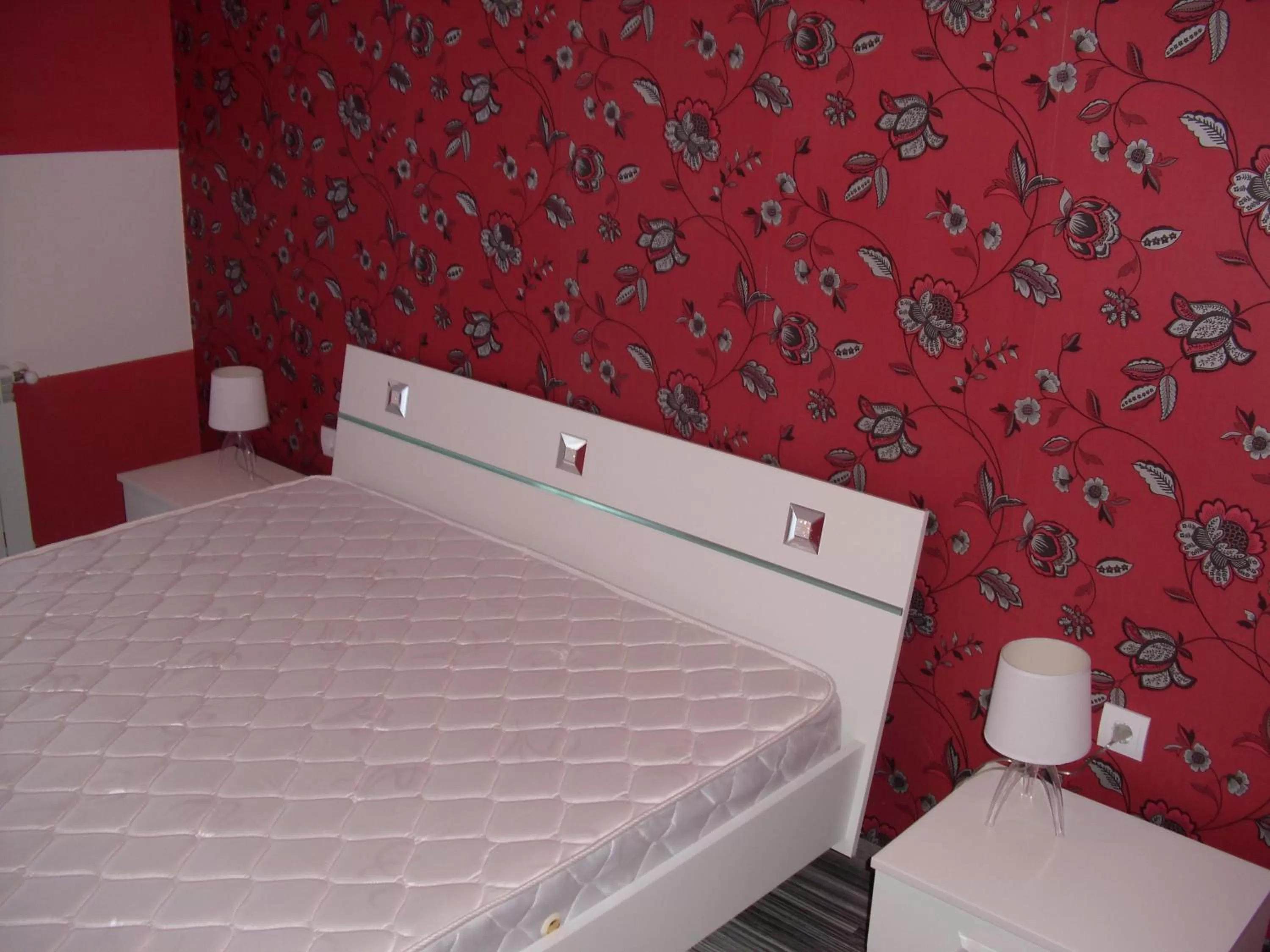 Bed in Family Hotel Malibu