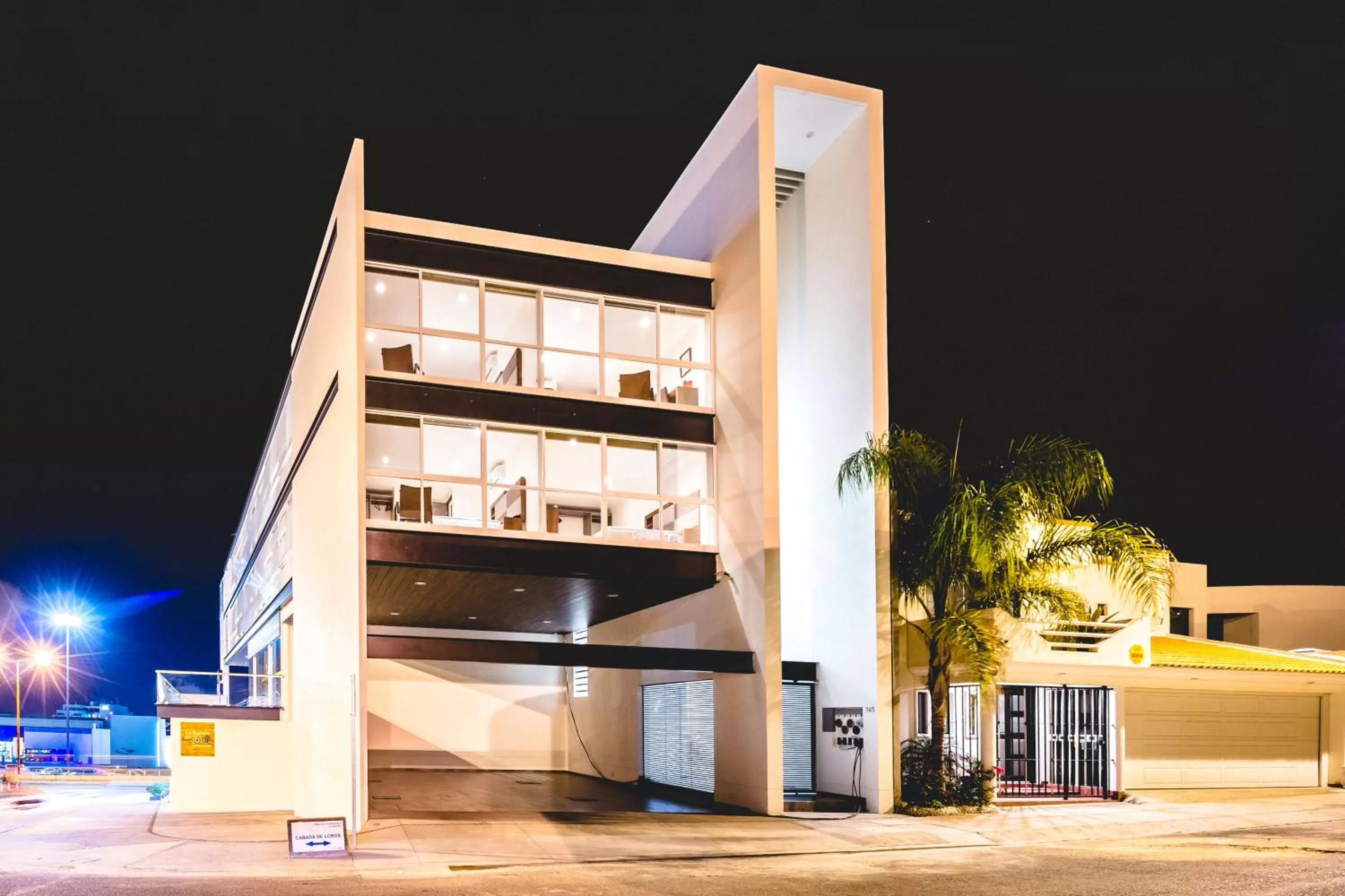 Millenium Plaza & Suites