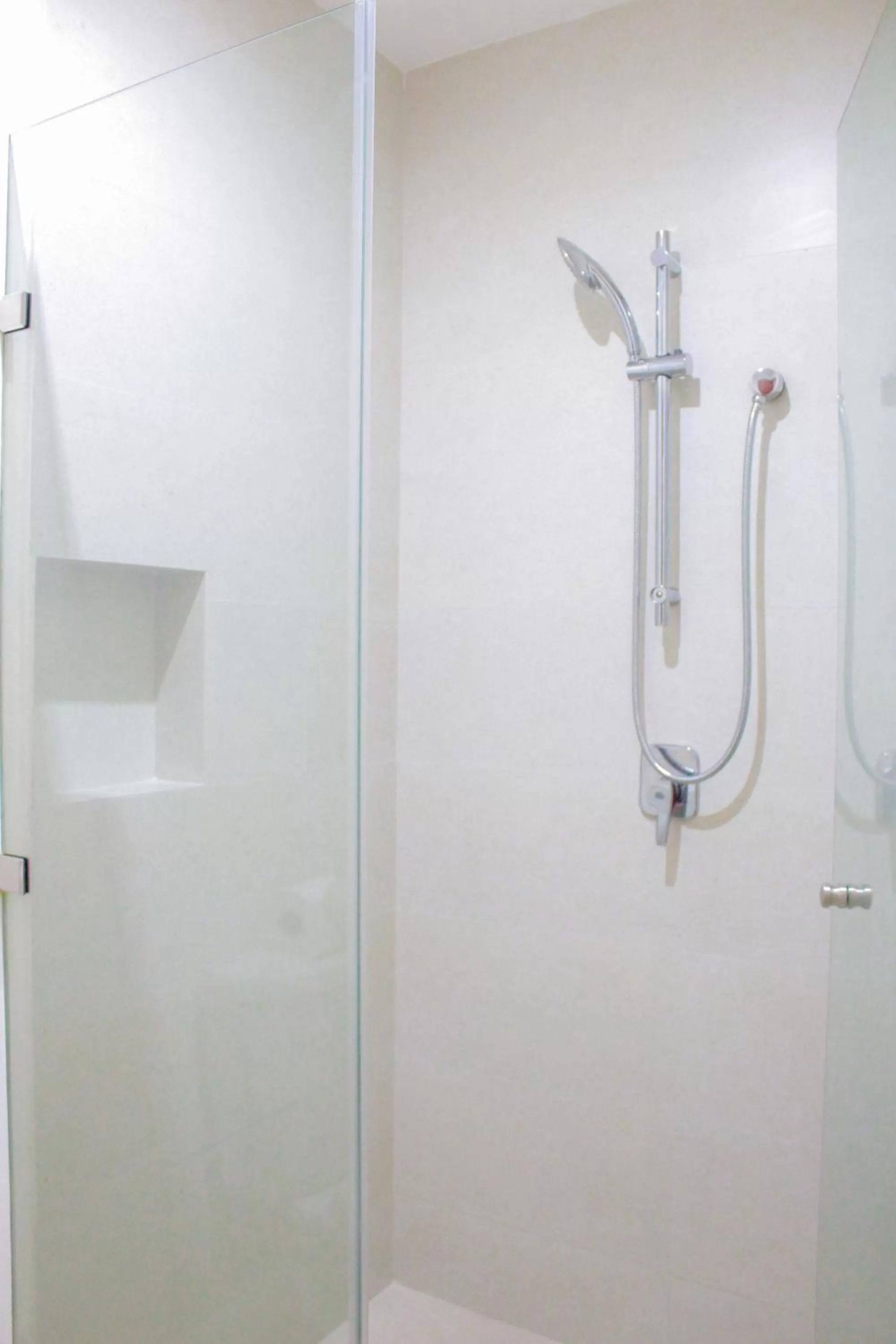 Bathroom in Gama 09 Apartments