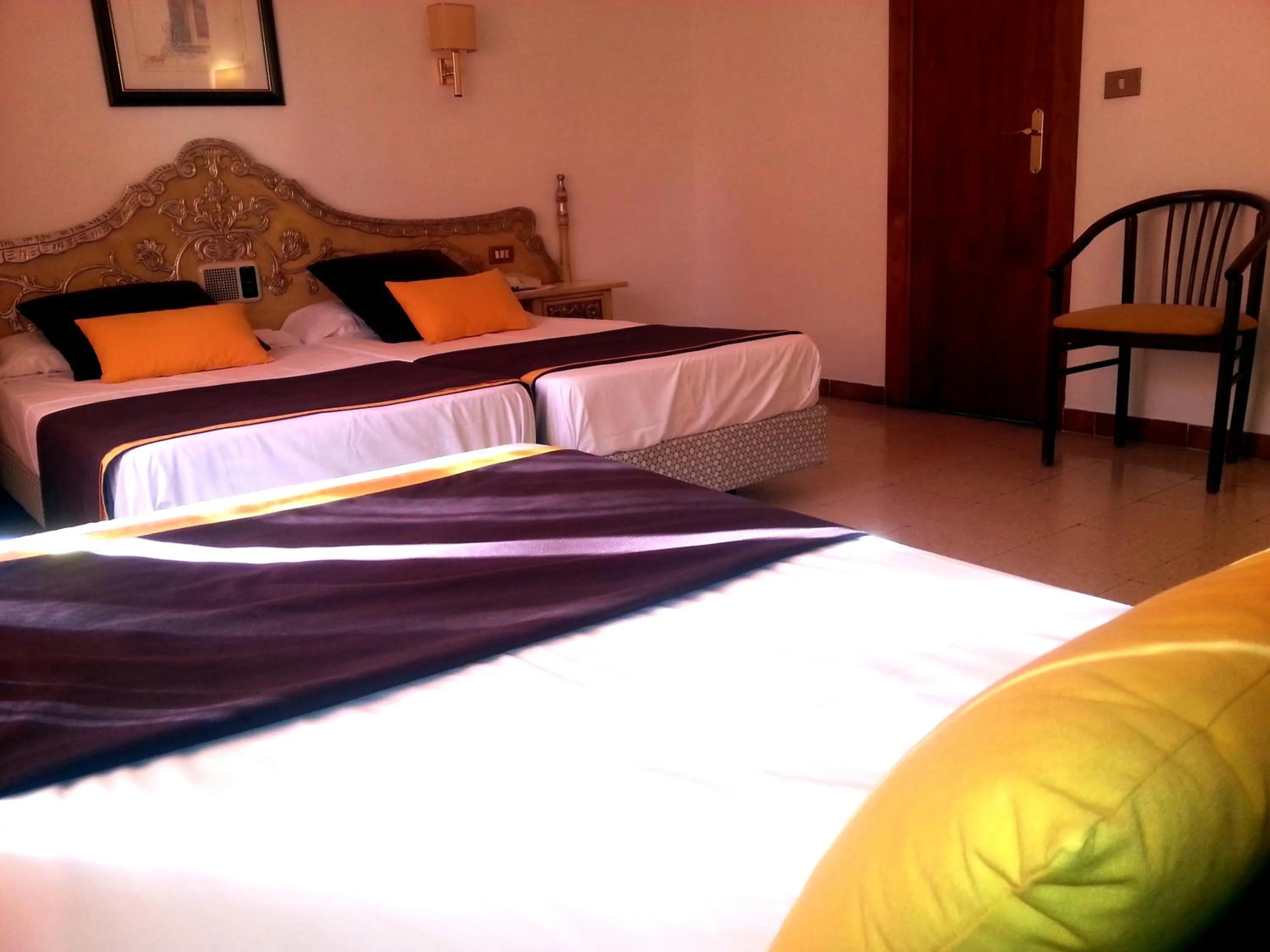 Bed in Hotel Hostal del Sol