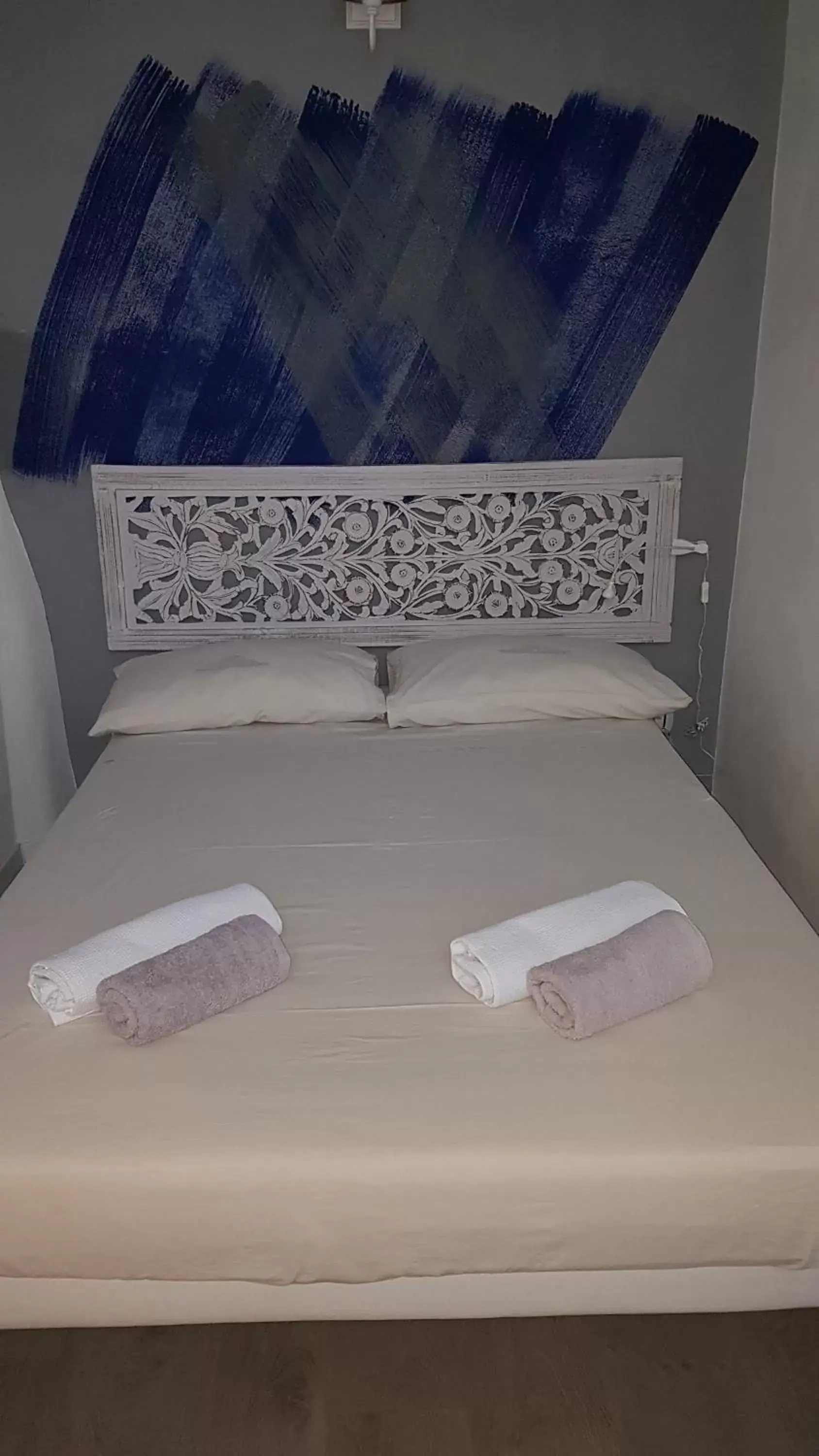 Basic Triple Room in Il Miracolo Basic Triple Room in Il Miracolo