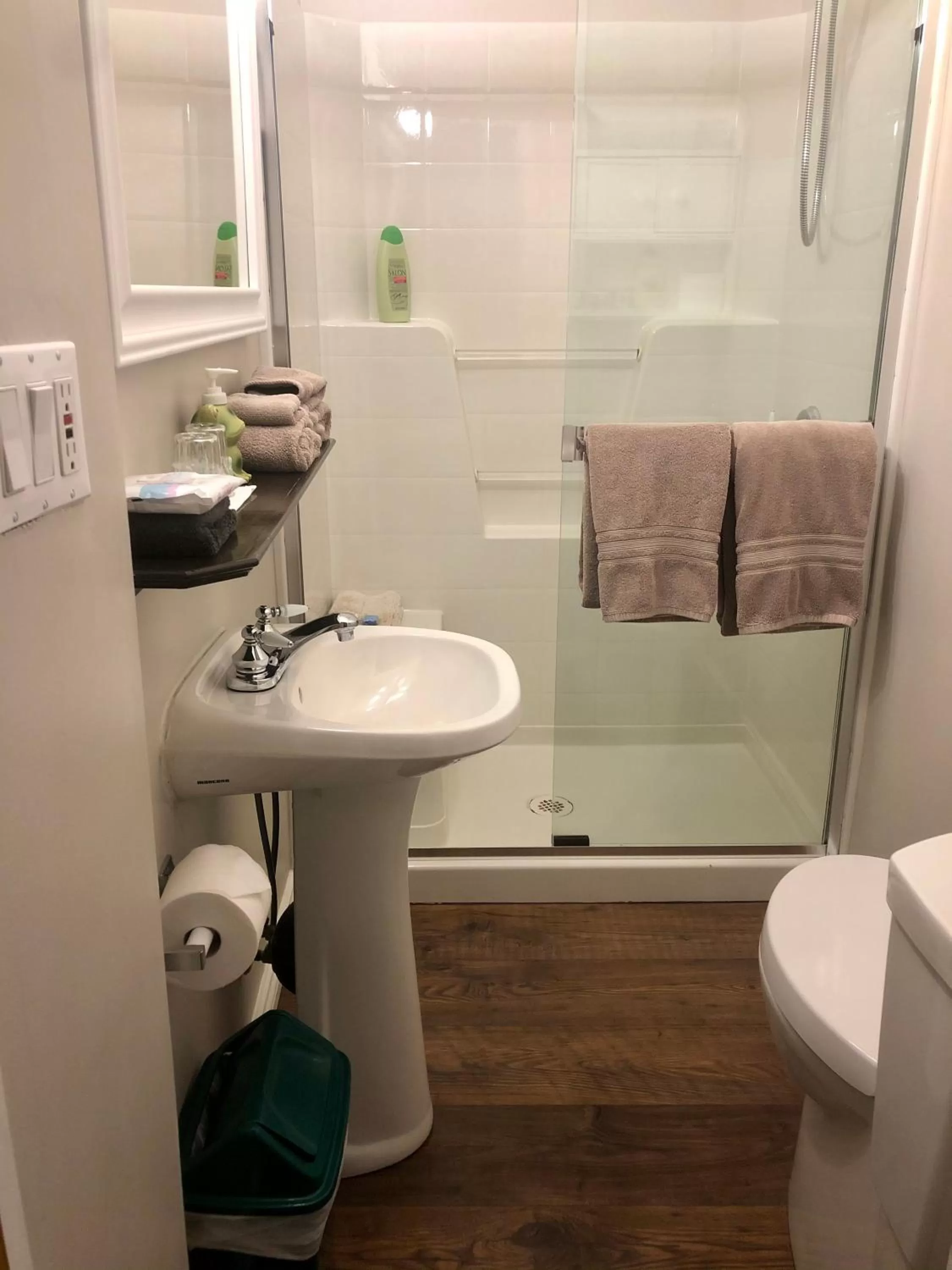 Bathroom in Birds of a Feather Victoria Oceanfront Studio Suites