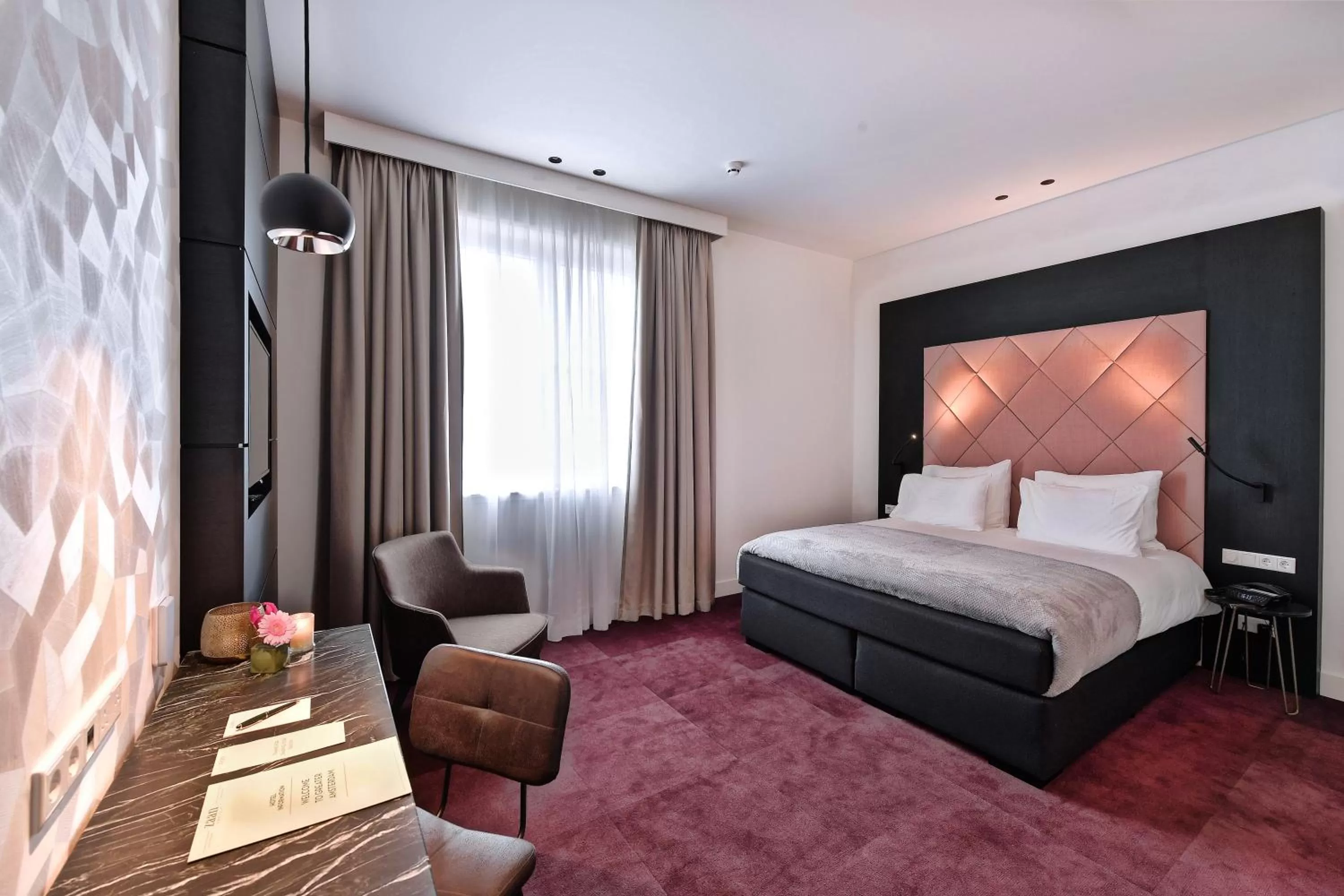 Bedroom, Bed in Zaan Hotel Amsterdam - Zaandam