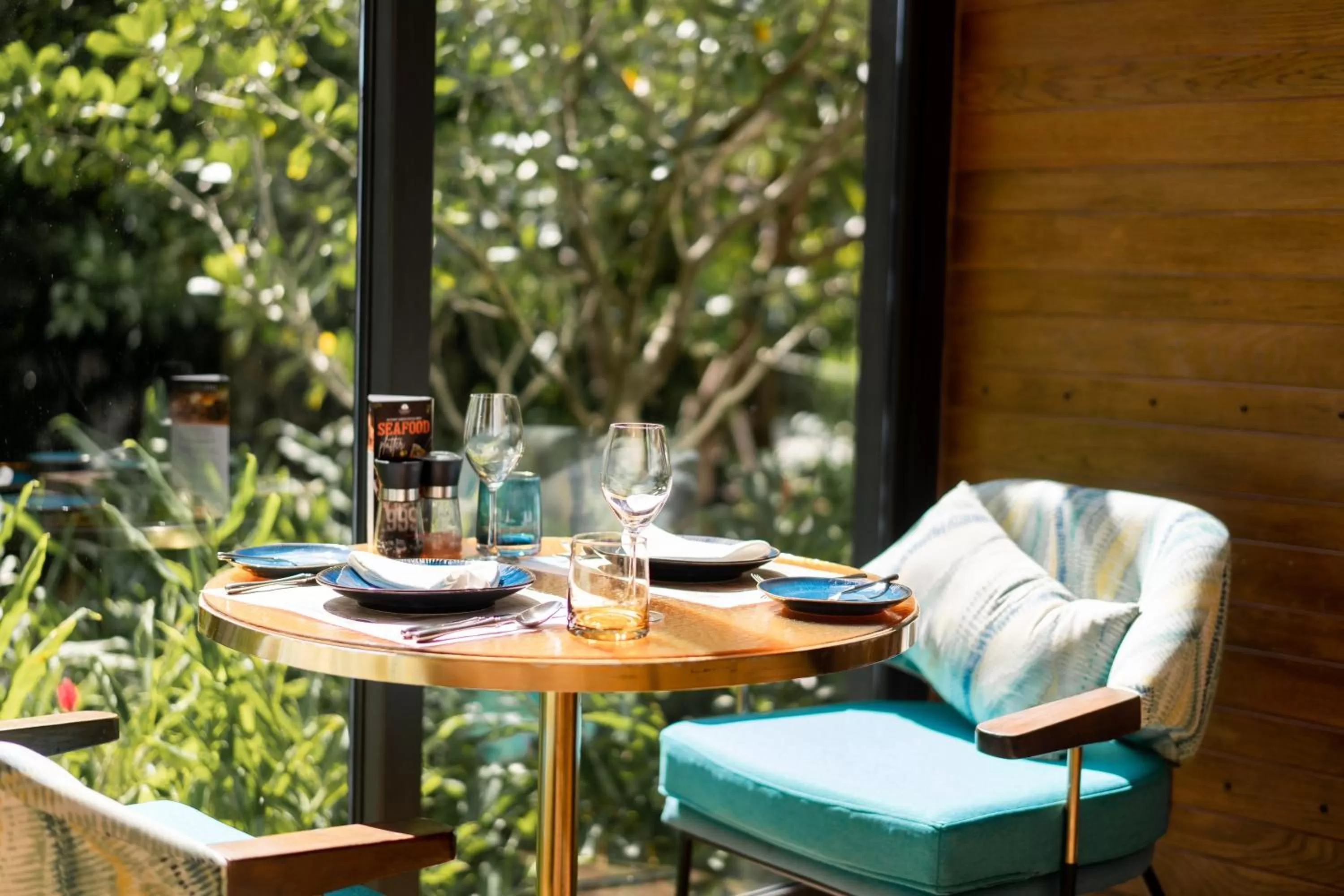 Restaurant/places to eat in Hotel Indigo Phuket Patong by IHG