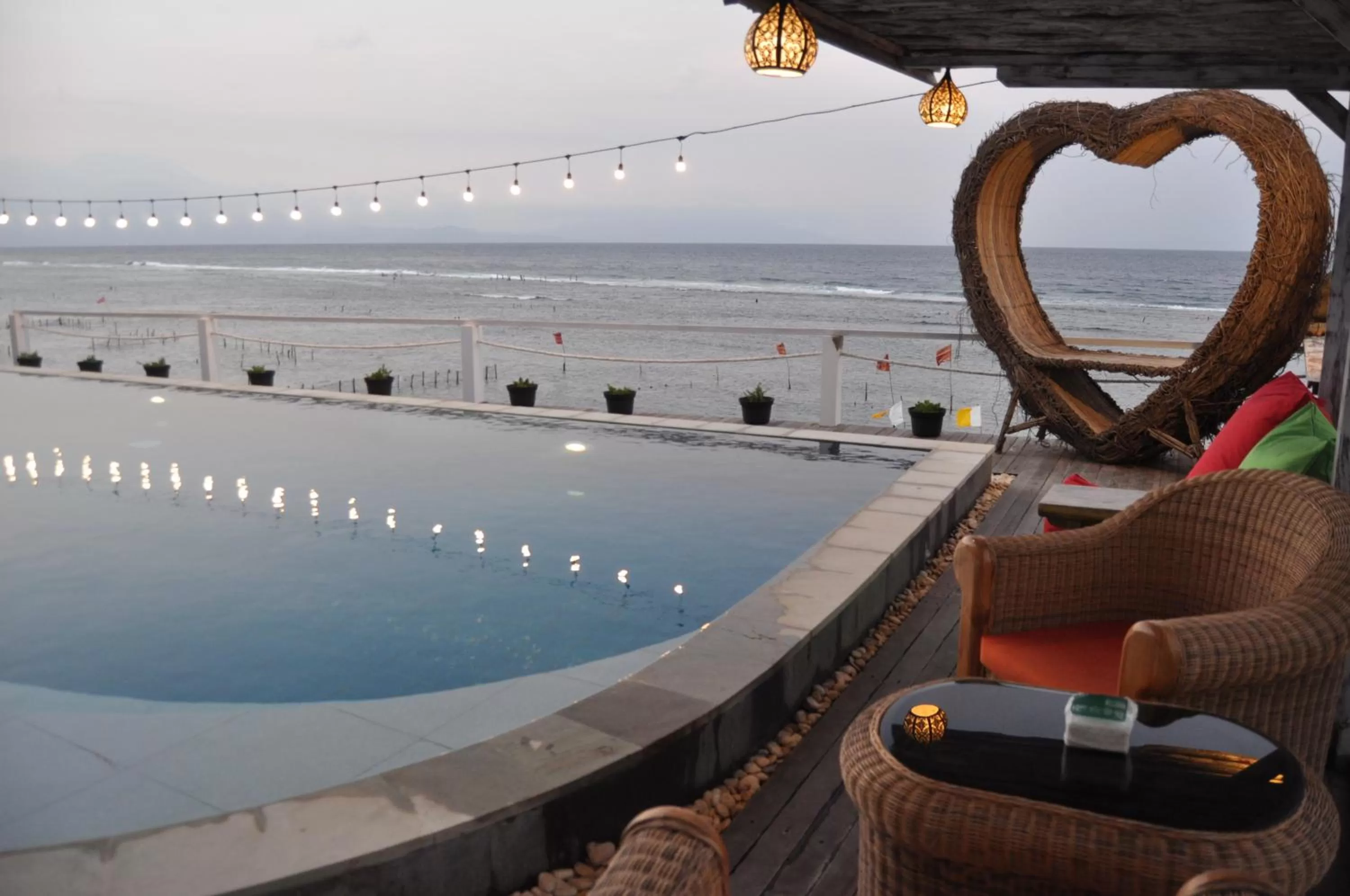 Restaurant/places to eat in SUITE OCEAN BLUE