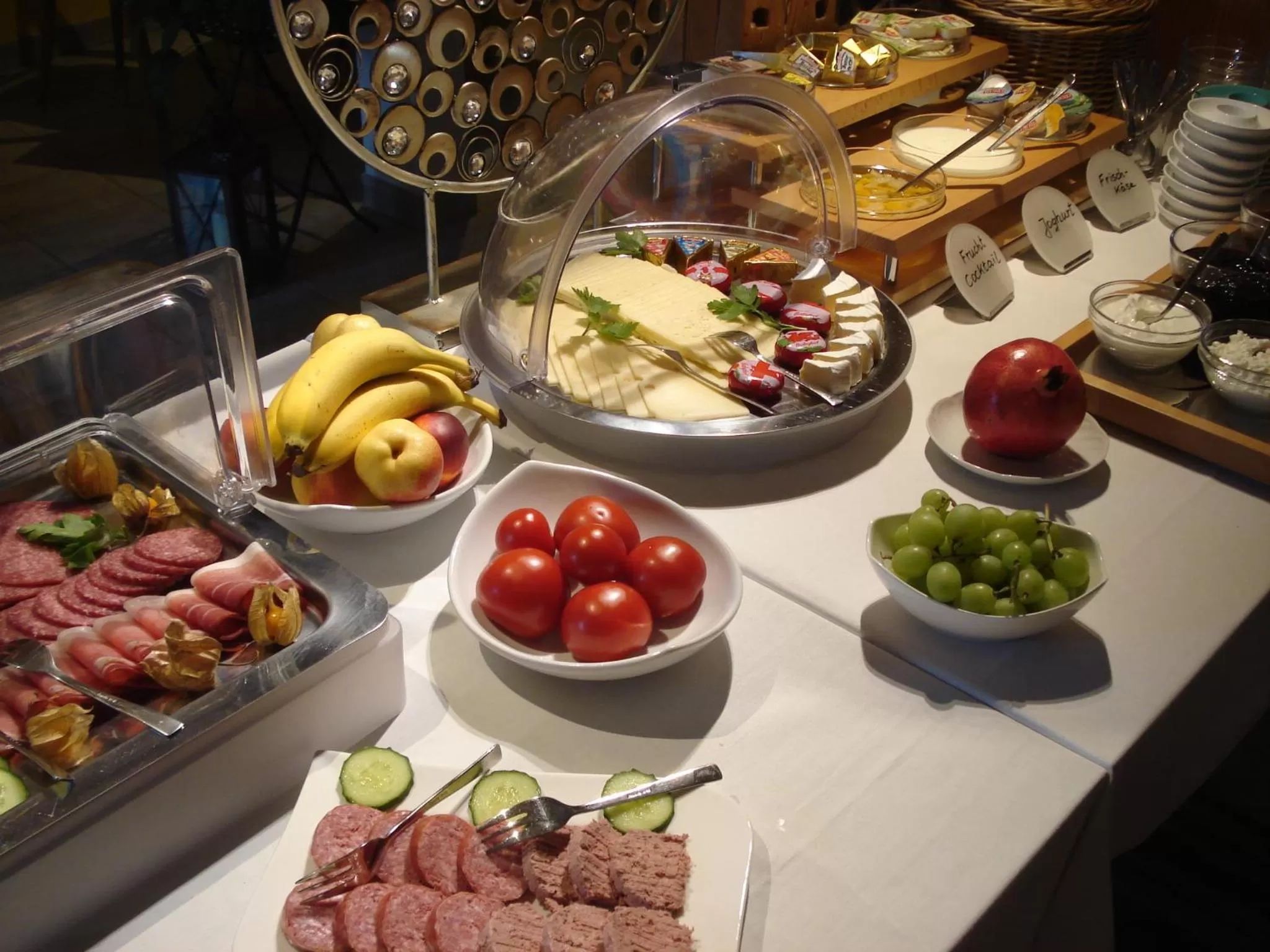 Continental breakfast in Pension Zur Fährbrücke