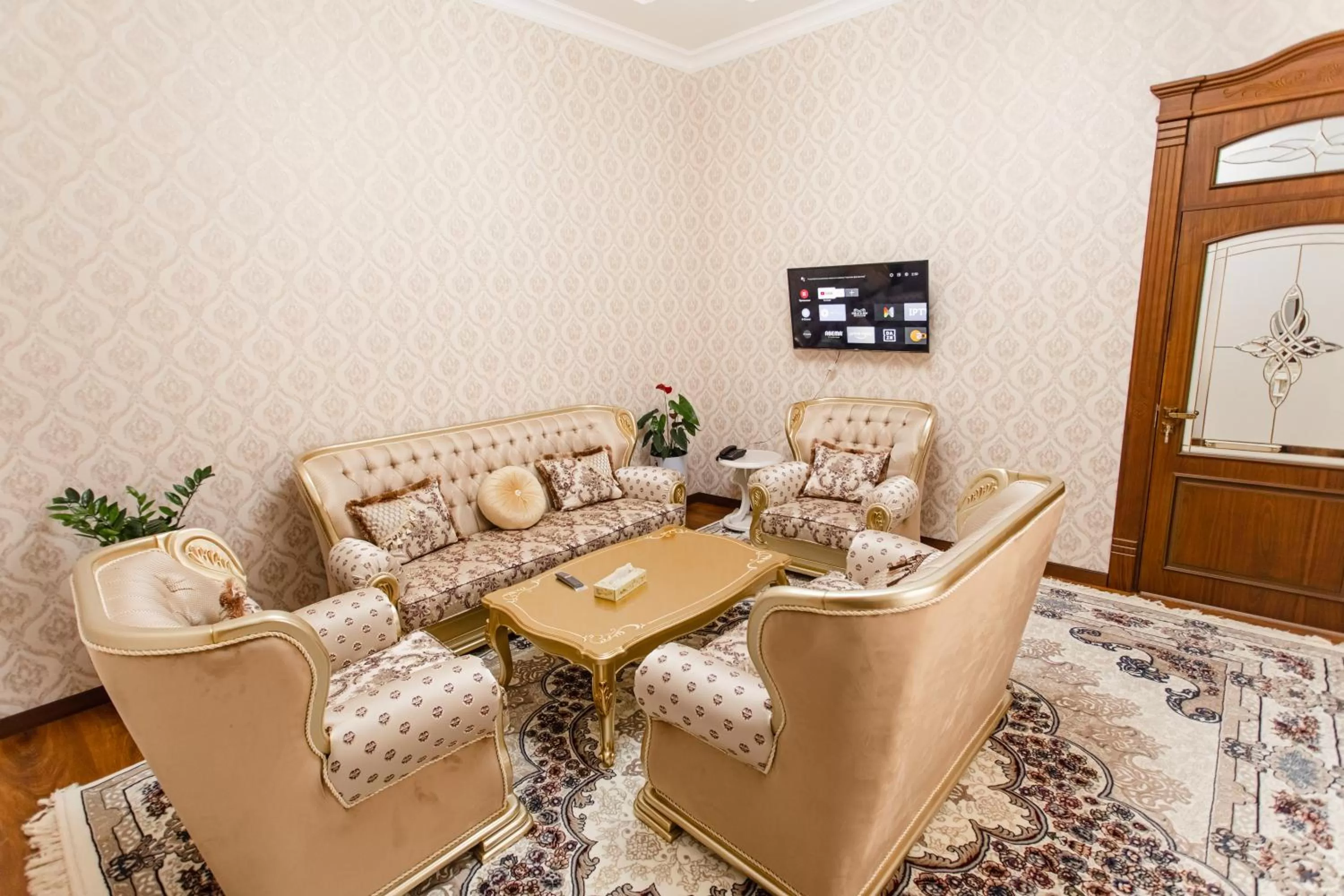 Seating Area in Diyor Gold Hotel