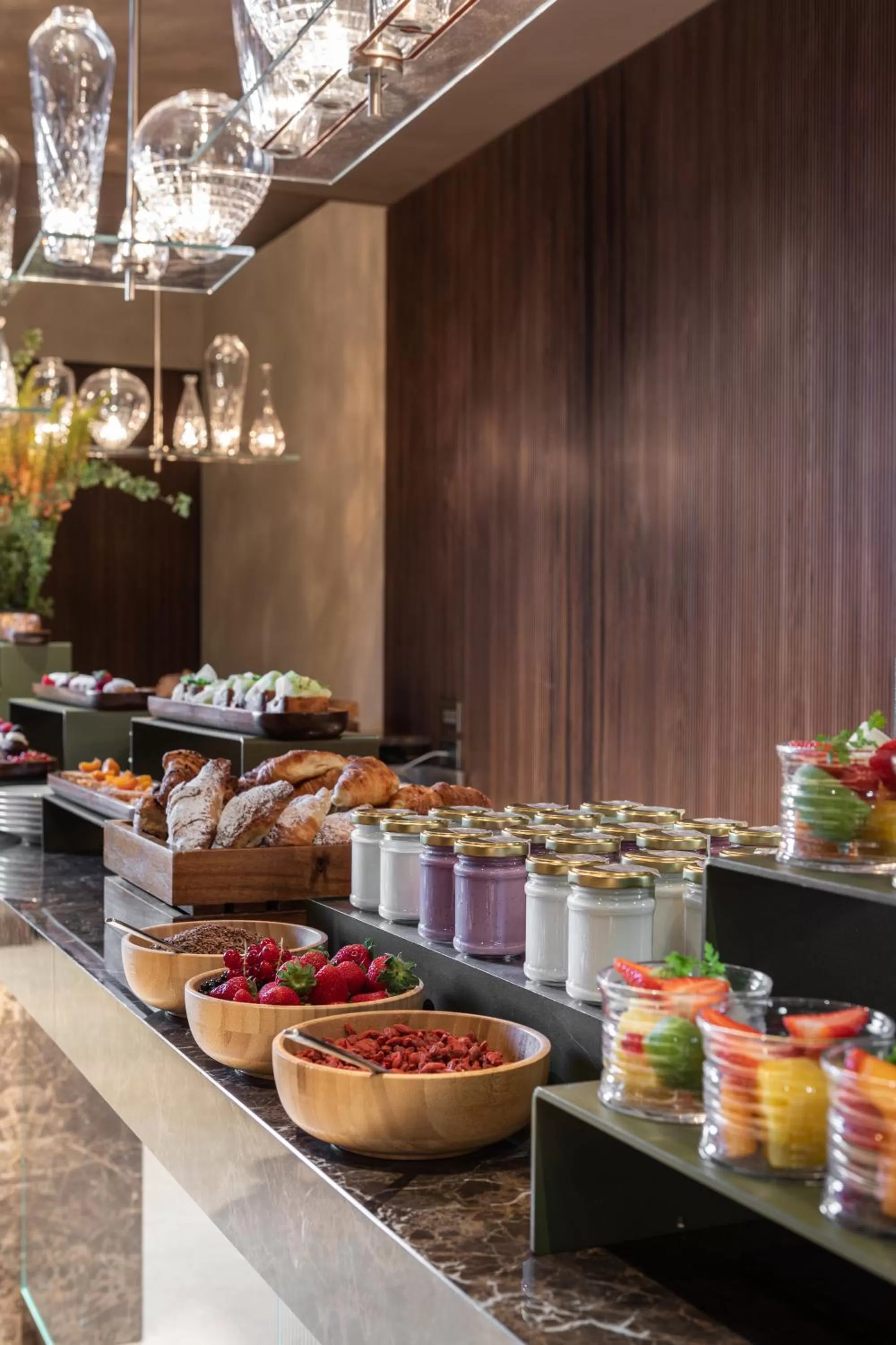 Breakfast in Hotel Cristoforo Colombo - Preferred Hotels & Resorts