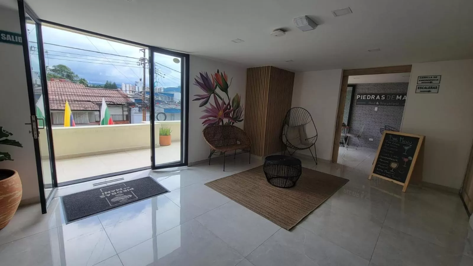 Hotel Piedras De Maní