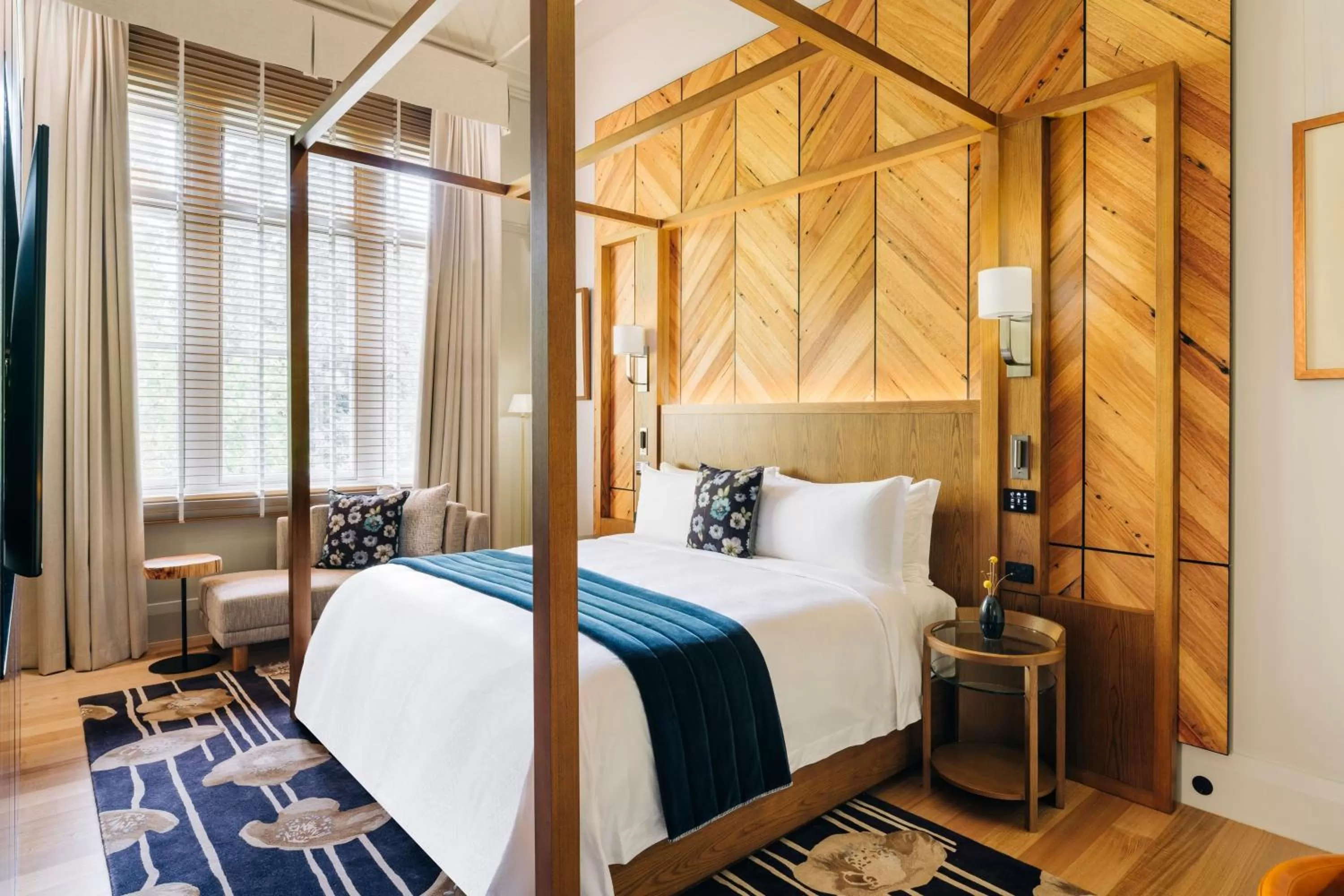 Bedroom, Bed in The Tasman, a Luxury Collection Hotel, Hobart