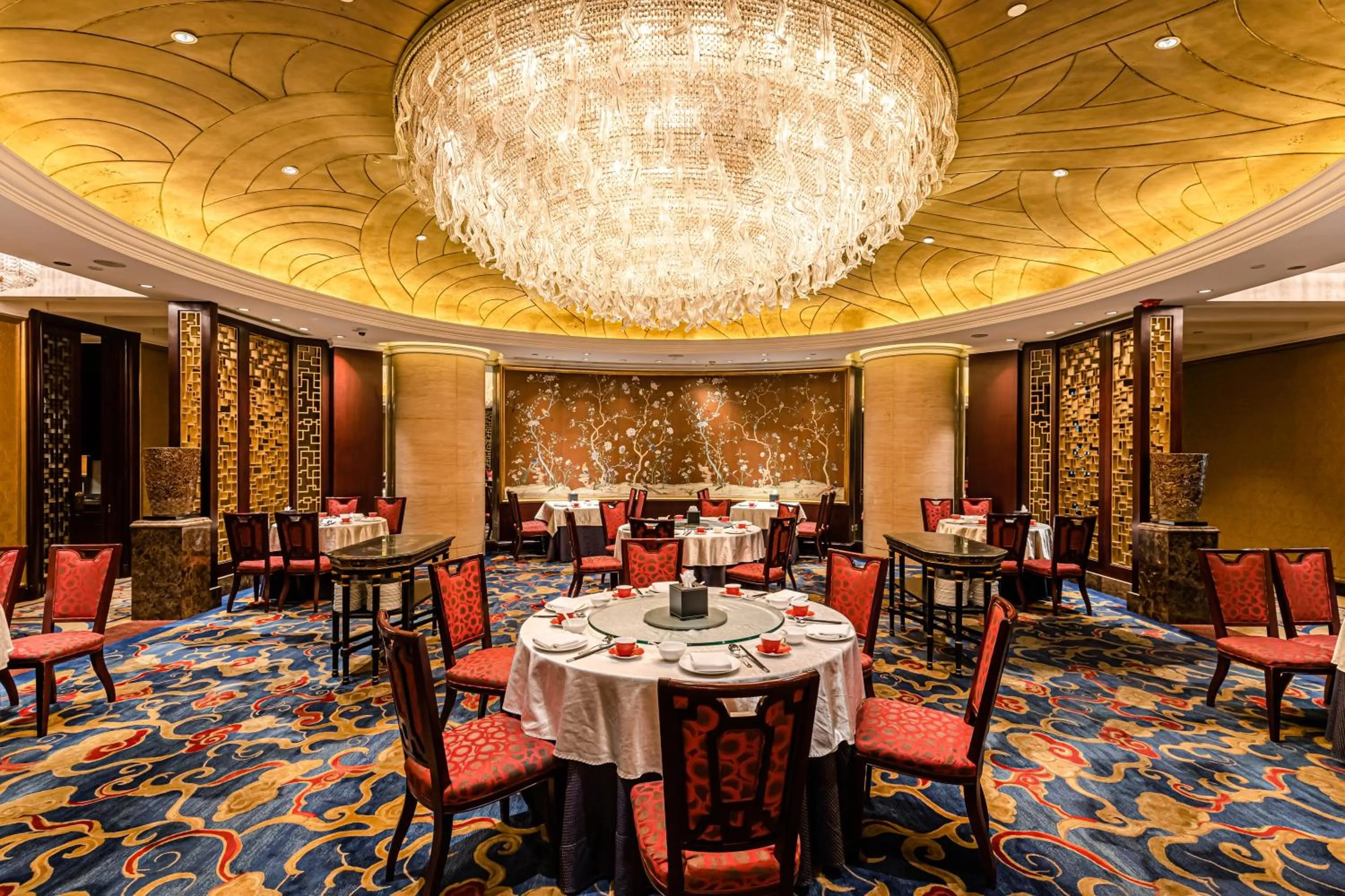Restaurant/places to eat in Shangri-La Wuhan