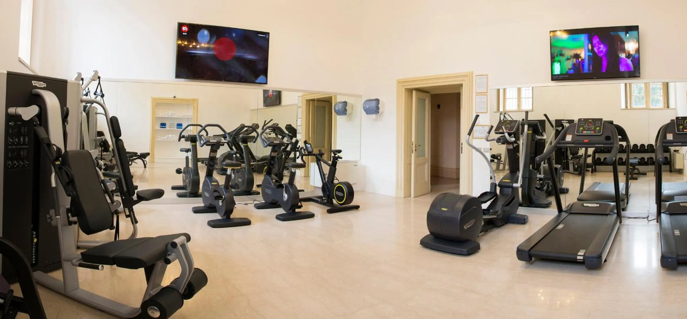 Fitness centre/facilities in Villa Fenaroli Palace Hotel