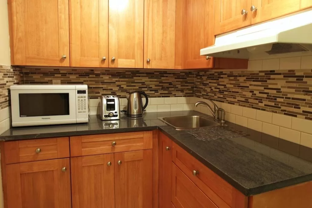 Kitchen or kitchenette, Kitchen/Kitchenette in Cherry Tree Inn