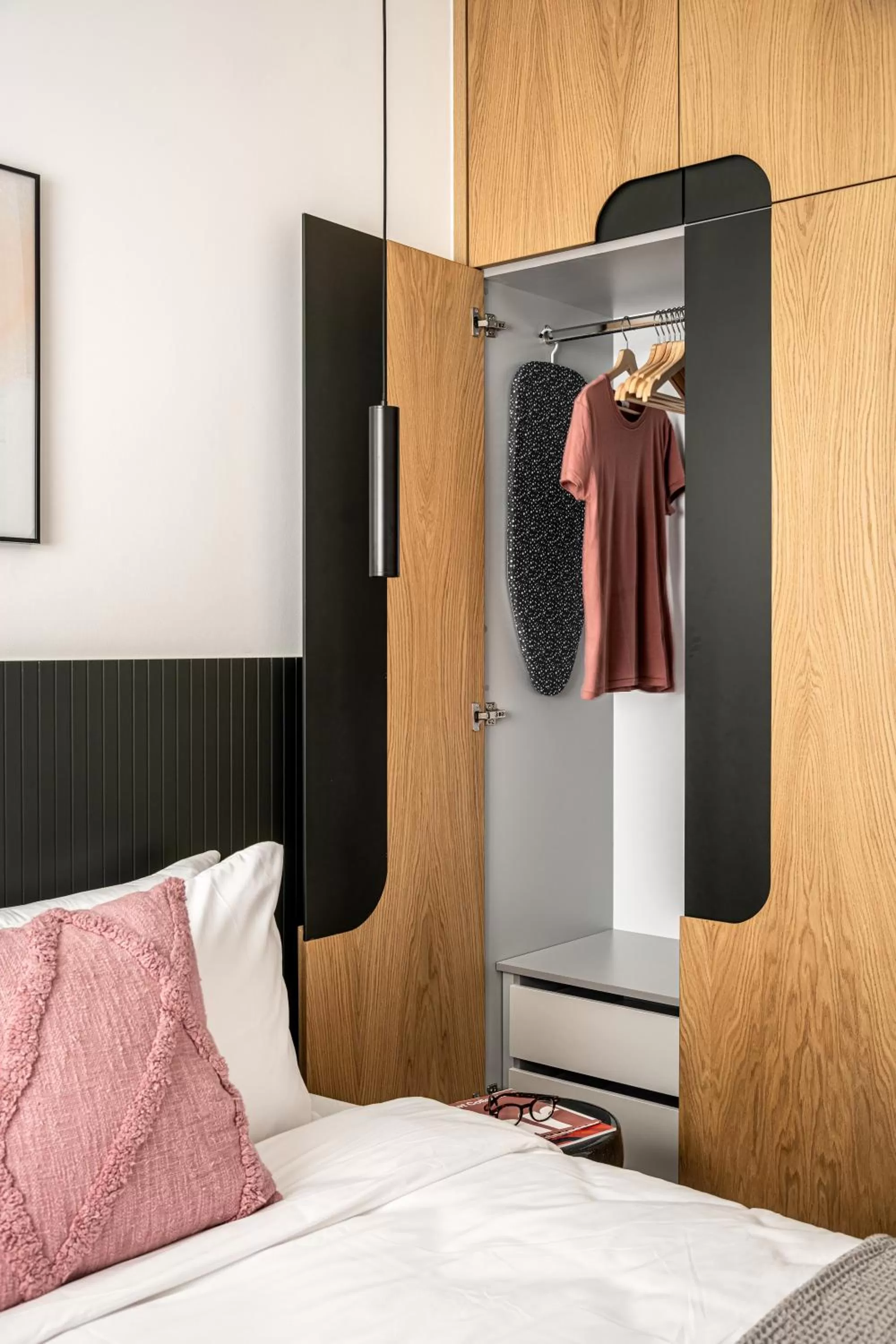 Bed in Mate GEORGE - By HOMY