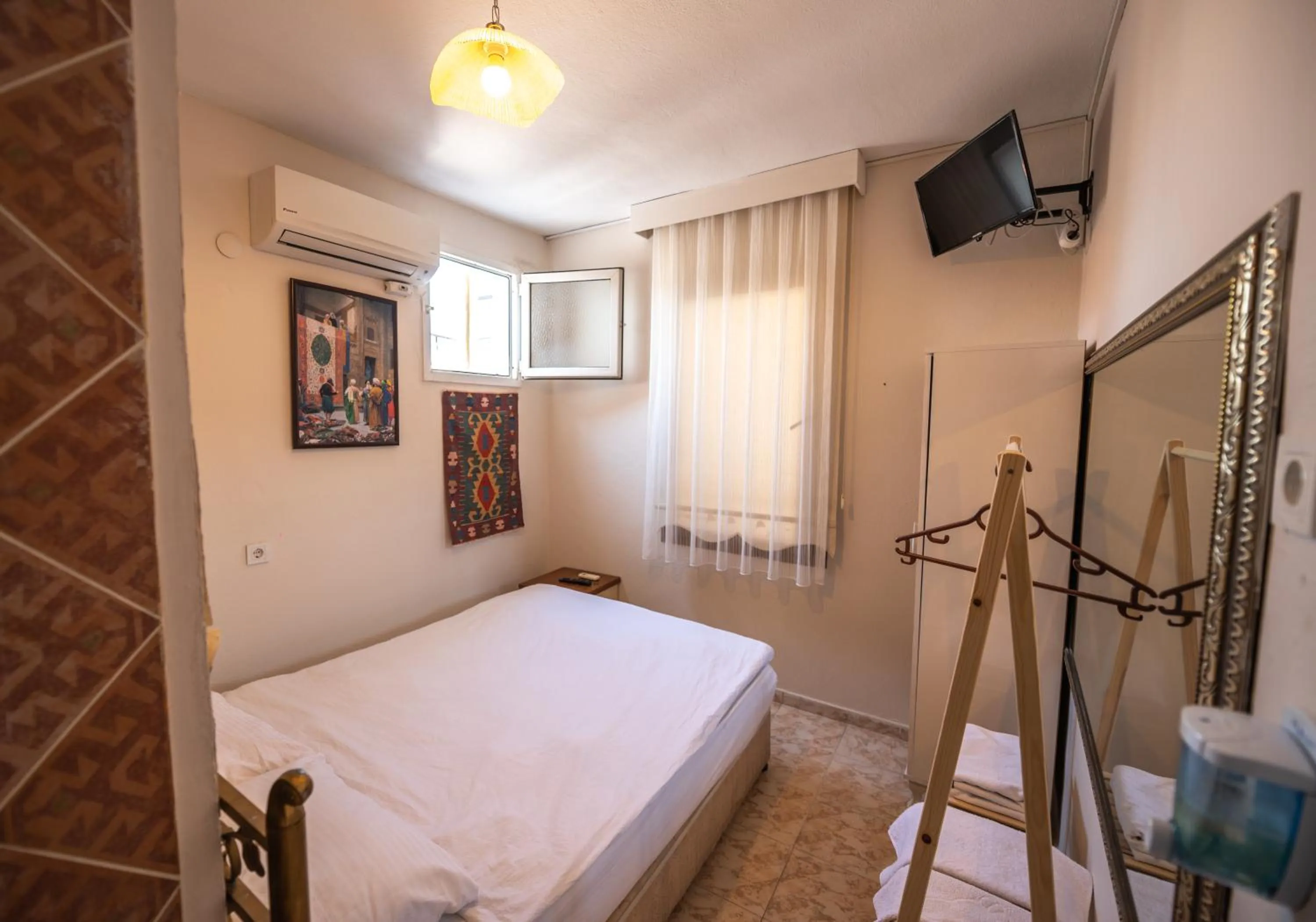 Bedroom, Bed in Anz Guest House Pansiyon