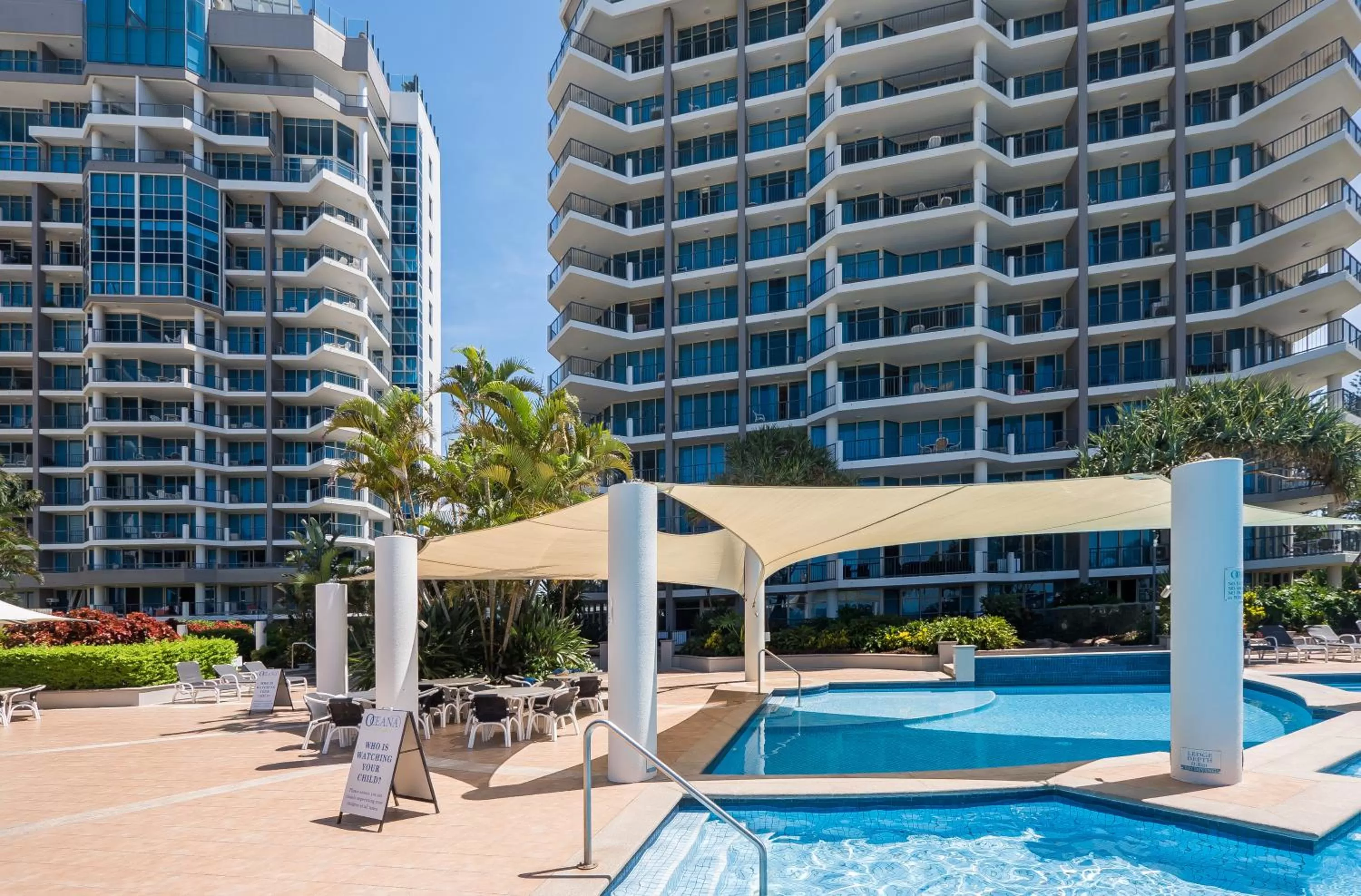 Property building in Oceana On Broadbeach