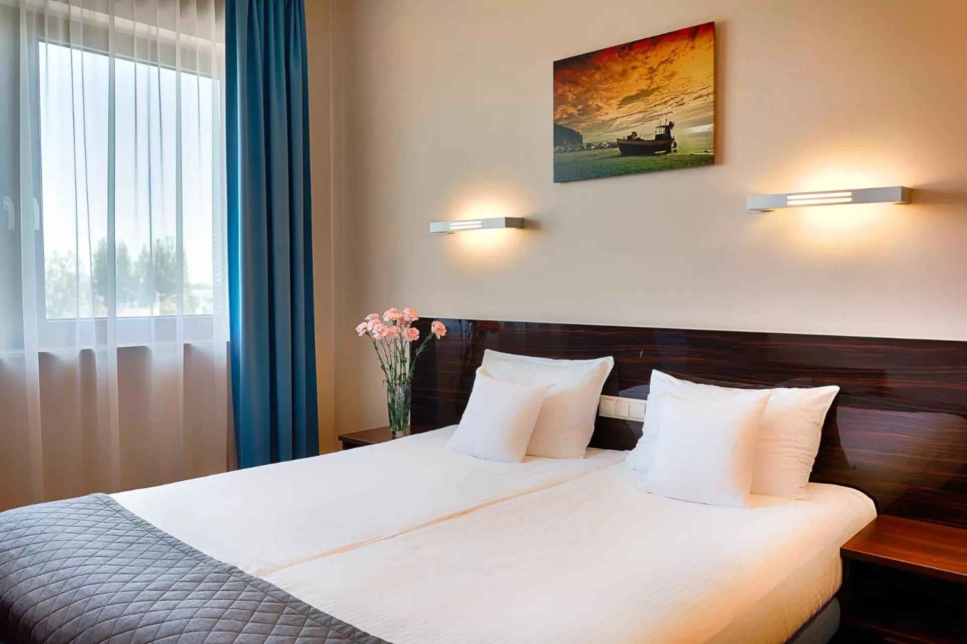 Photo of the whole room, Bed in Focus Hotel Gdańsk