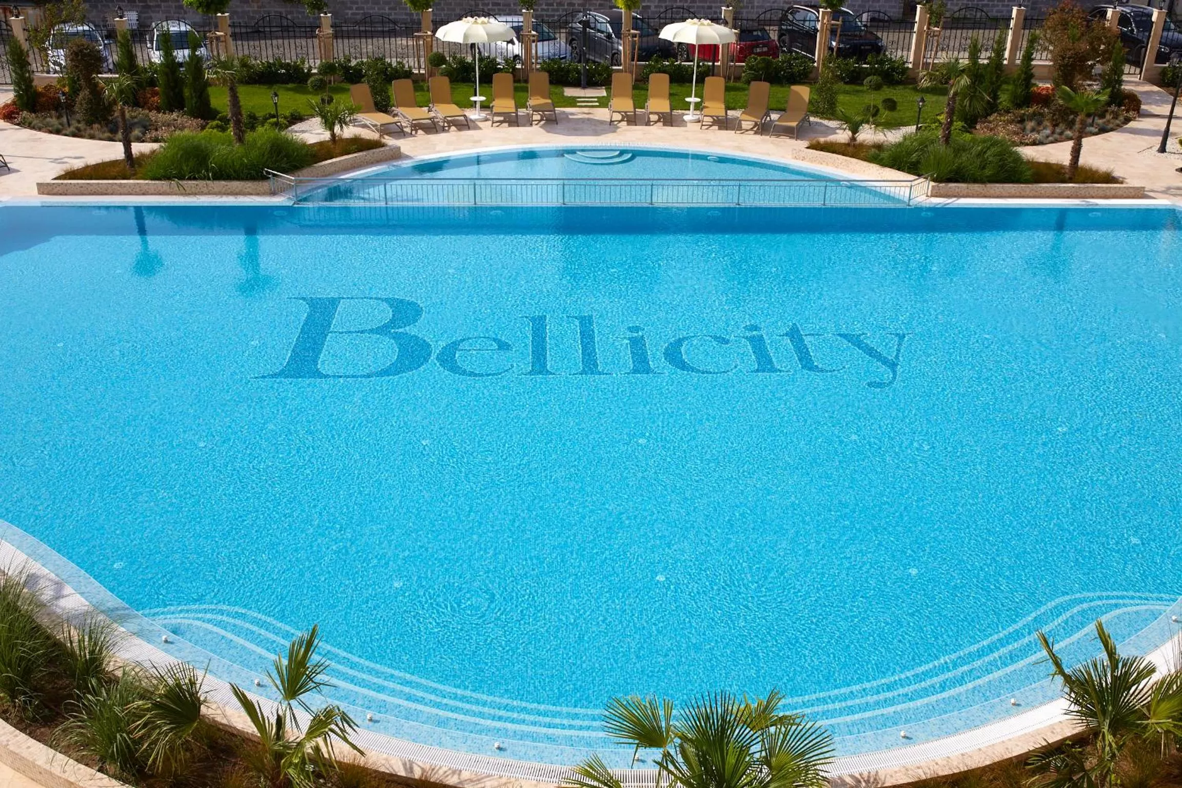 Day in Bellicity Apart Complex