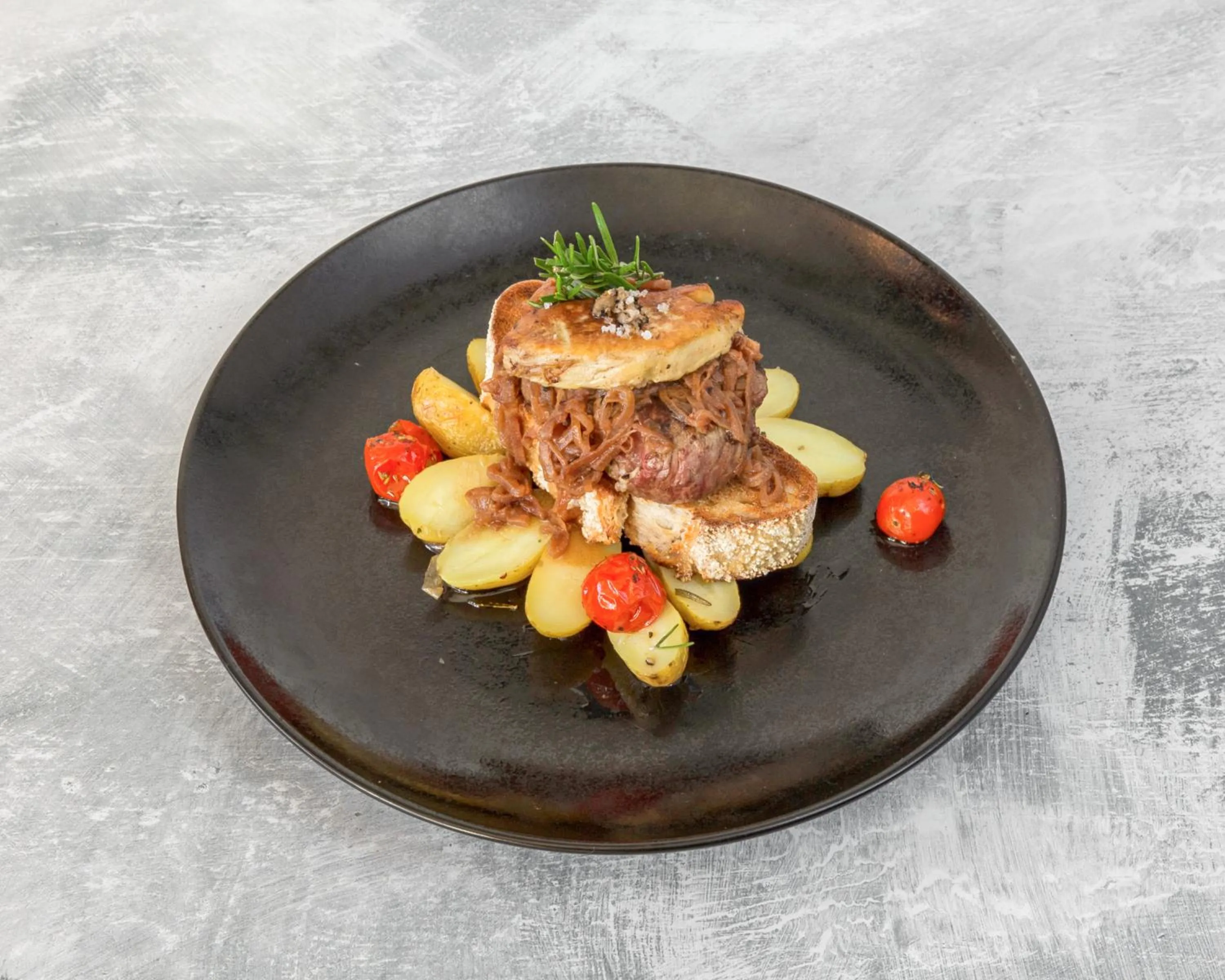 Restaurant/places to eat in LOGIS HOTEL & RESTAURANT L'ETAPE Bouc Bel Air - Gardanne