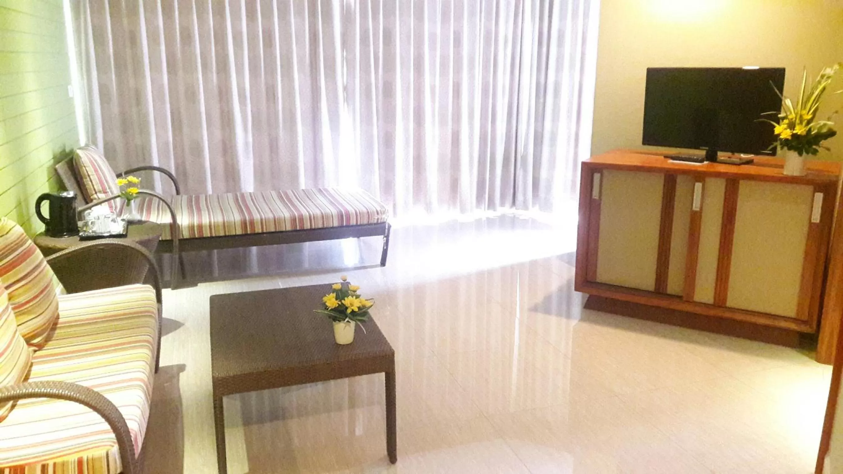 Bathroom in Long Beach Cha-Am Hotel