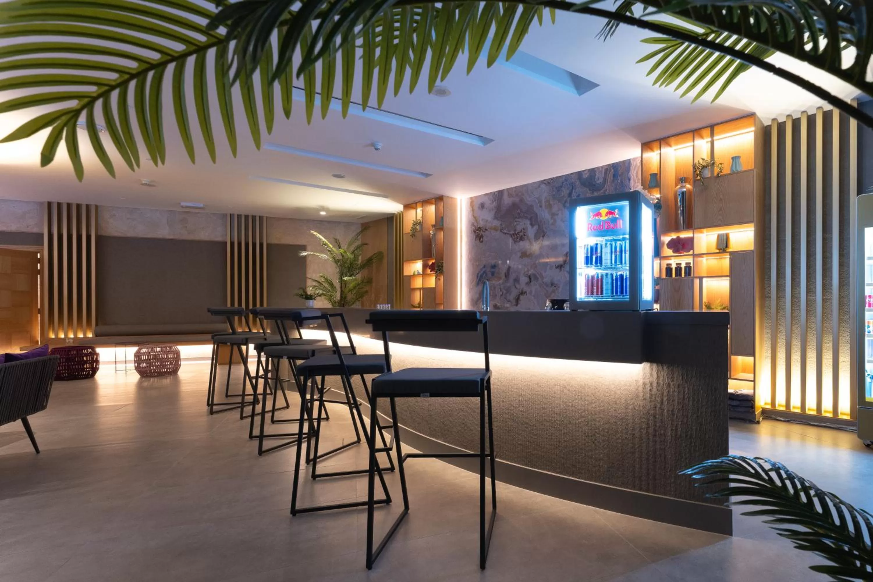 Swimming pool in Kuwait Grand Hotel