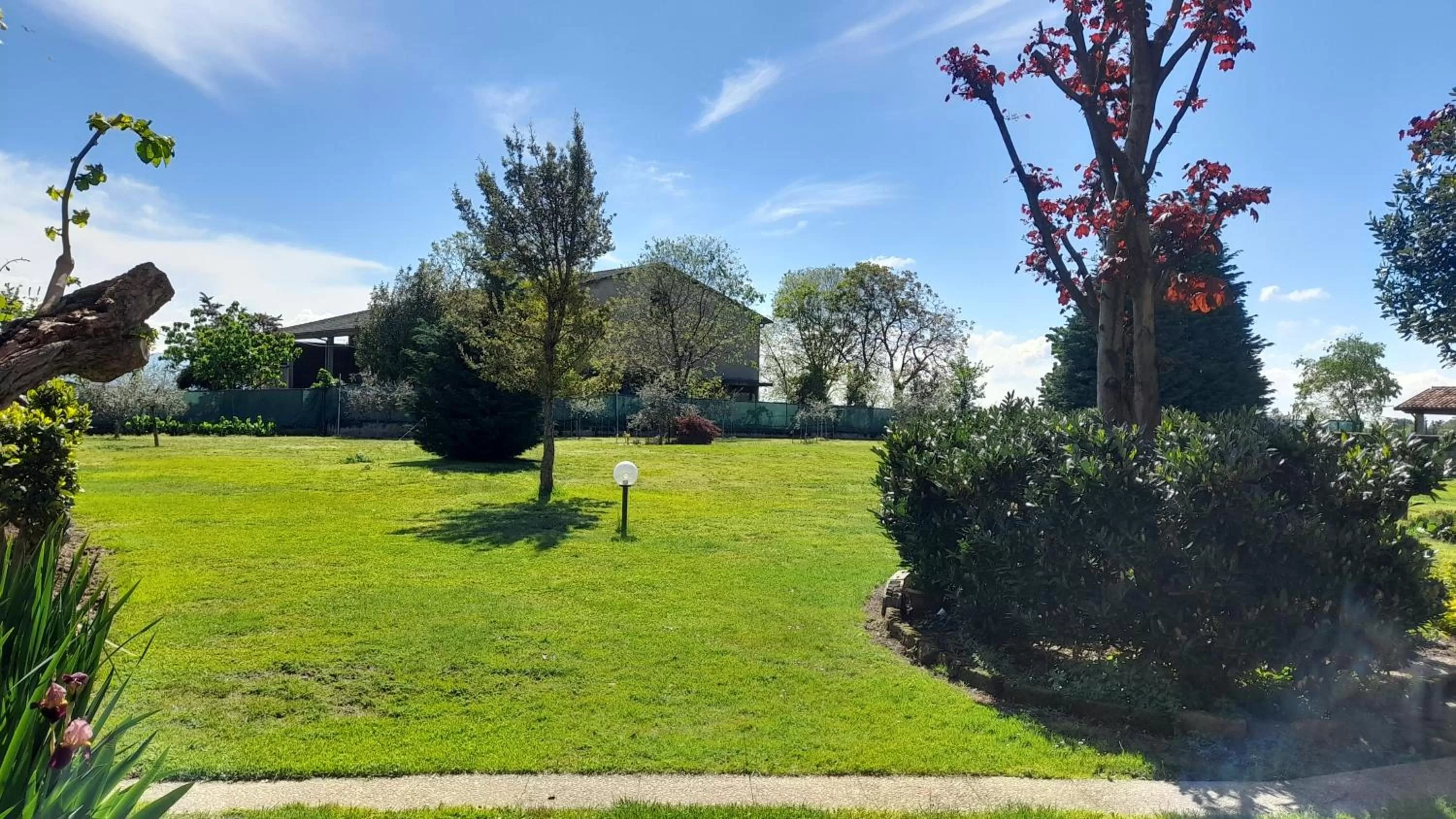 Garden in La Corte B&B