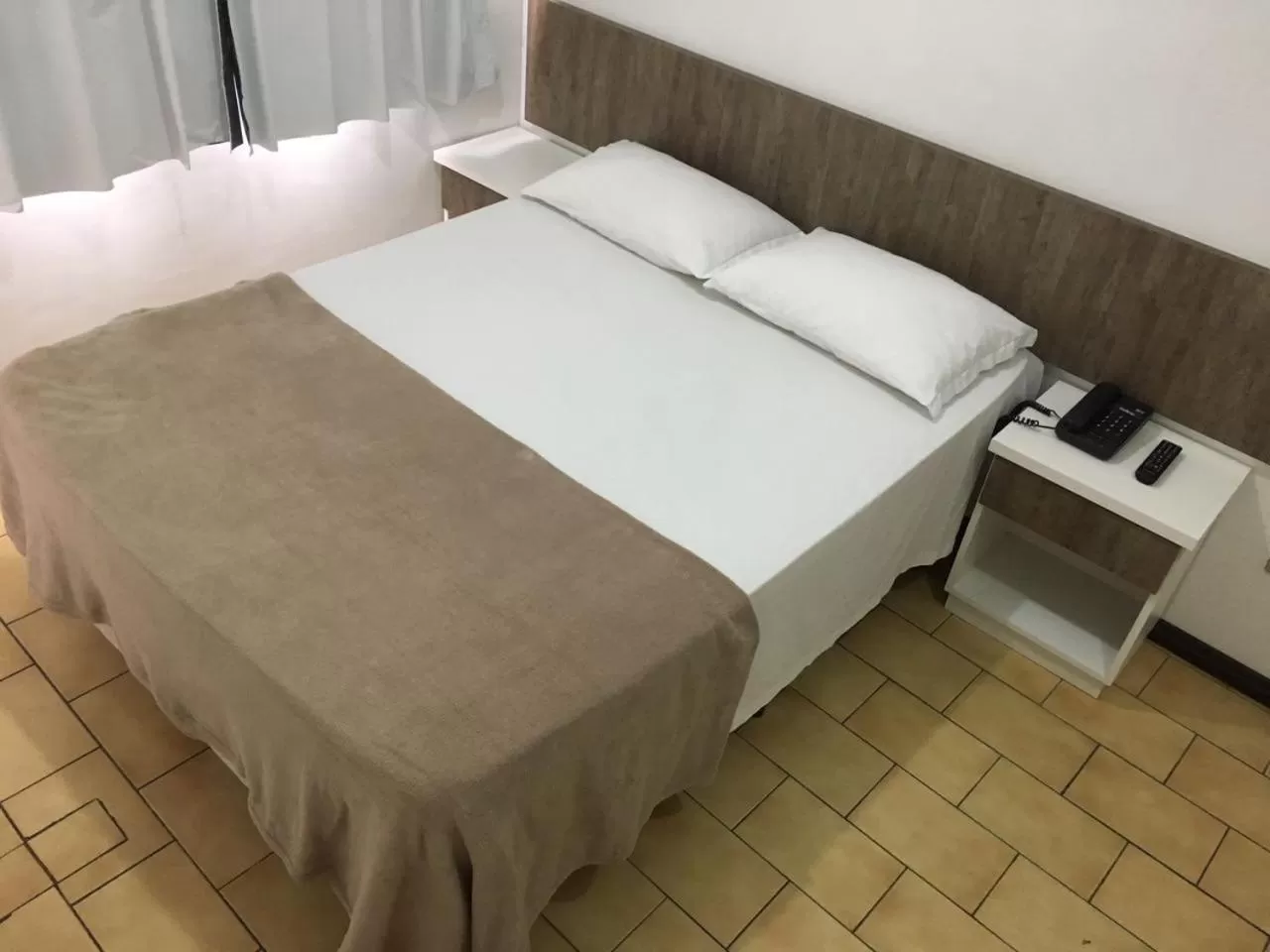Bed in Hotel Luz do Sol