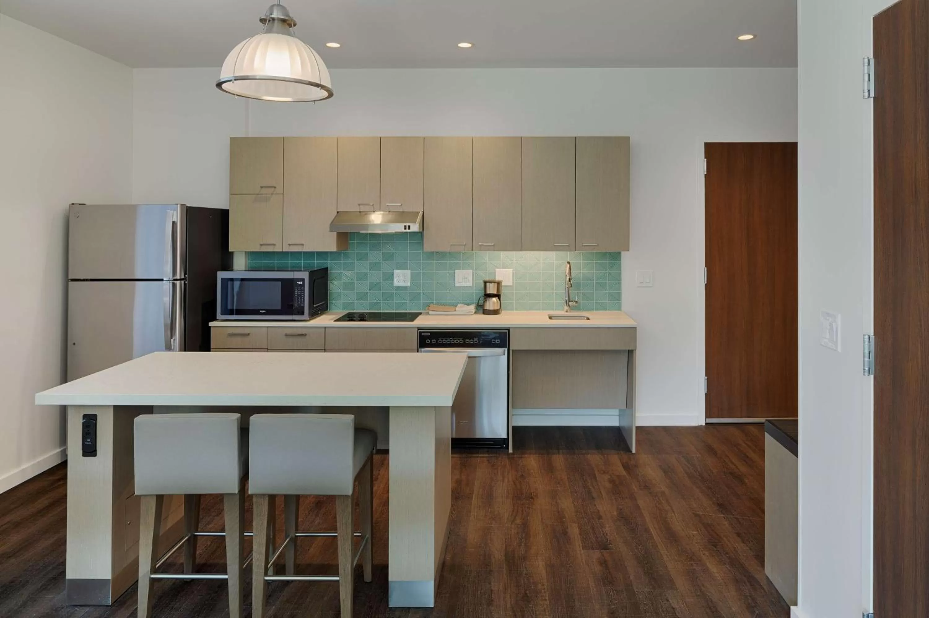 Bedroom in Hyatt House Columbus OSU Short North