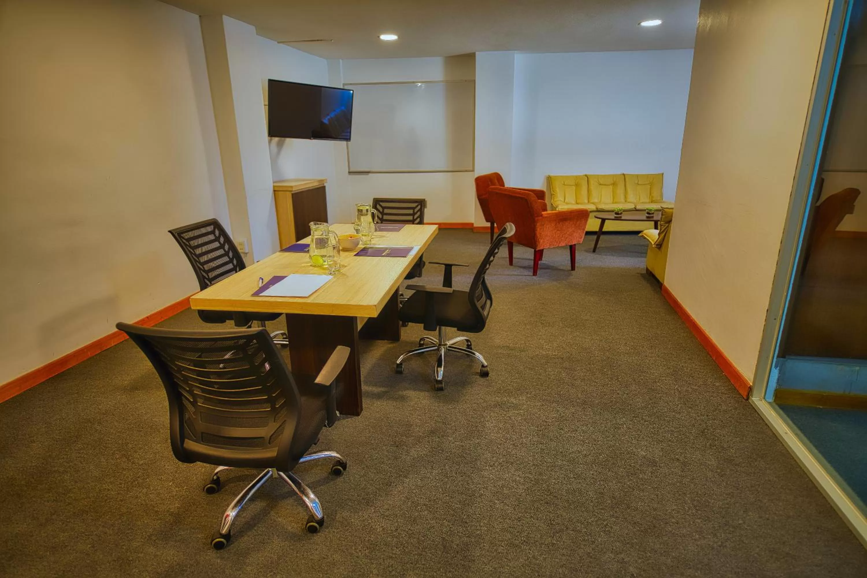 Meeting/conference room in Pan American Hotel