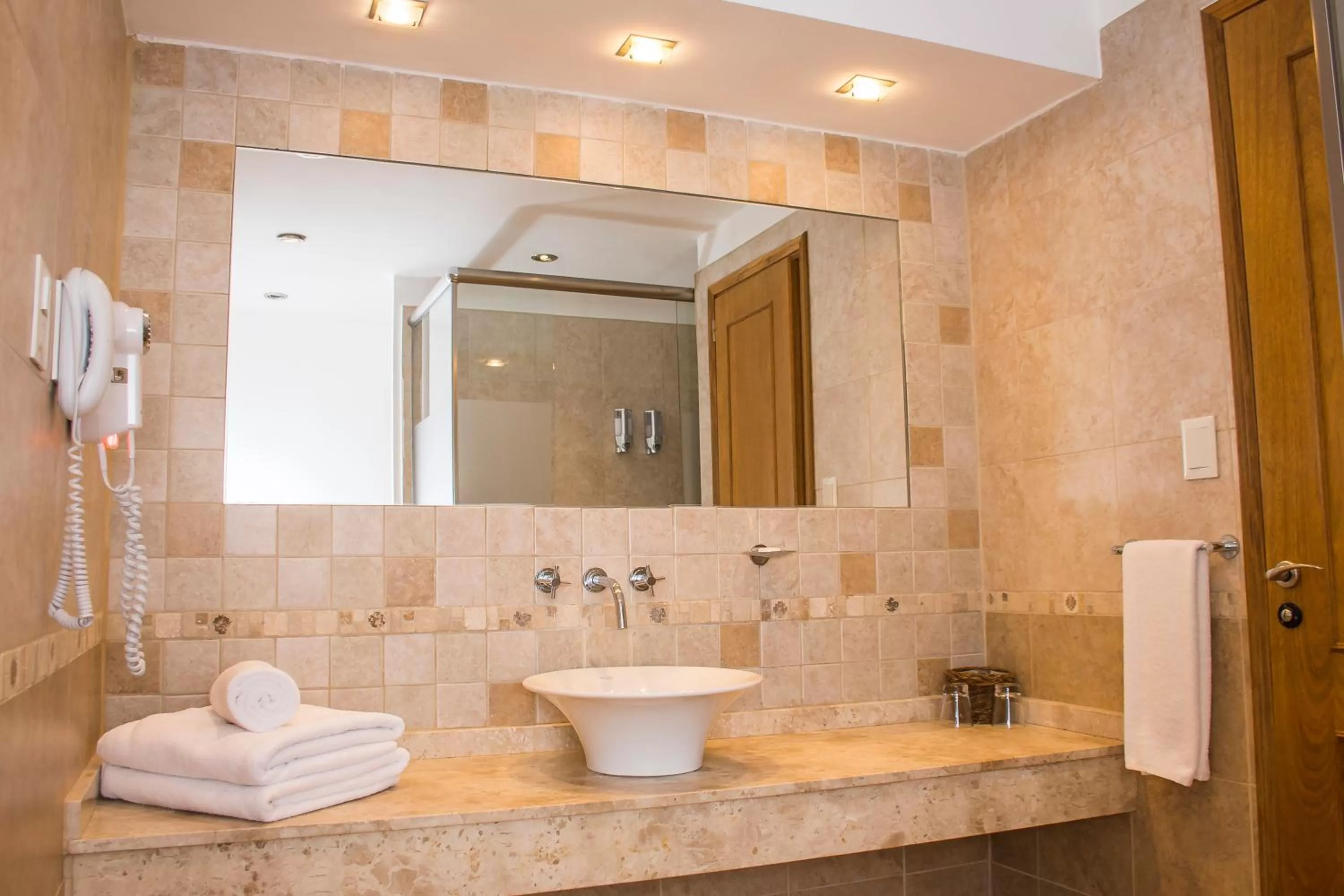 Toilet in Hotel Piren