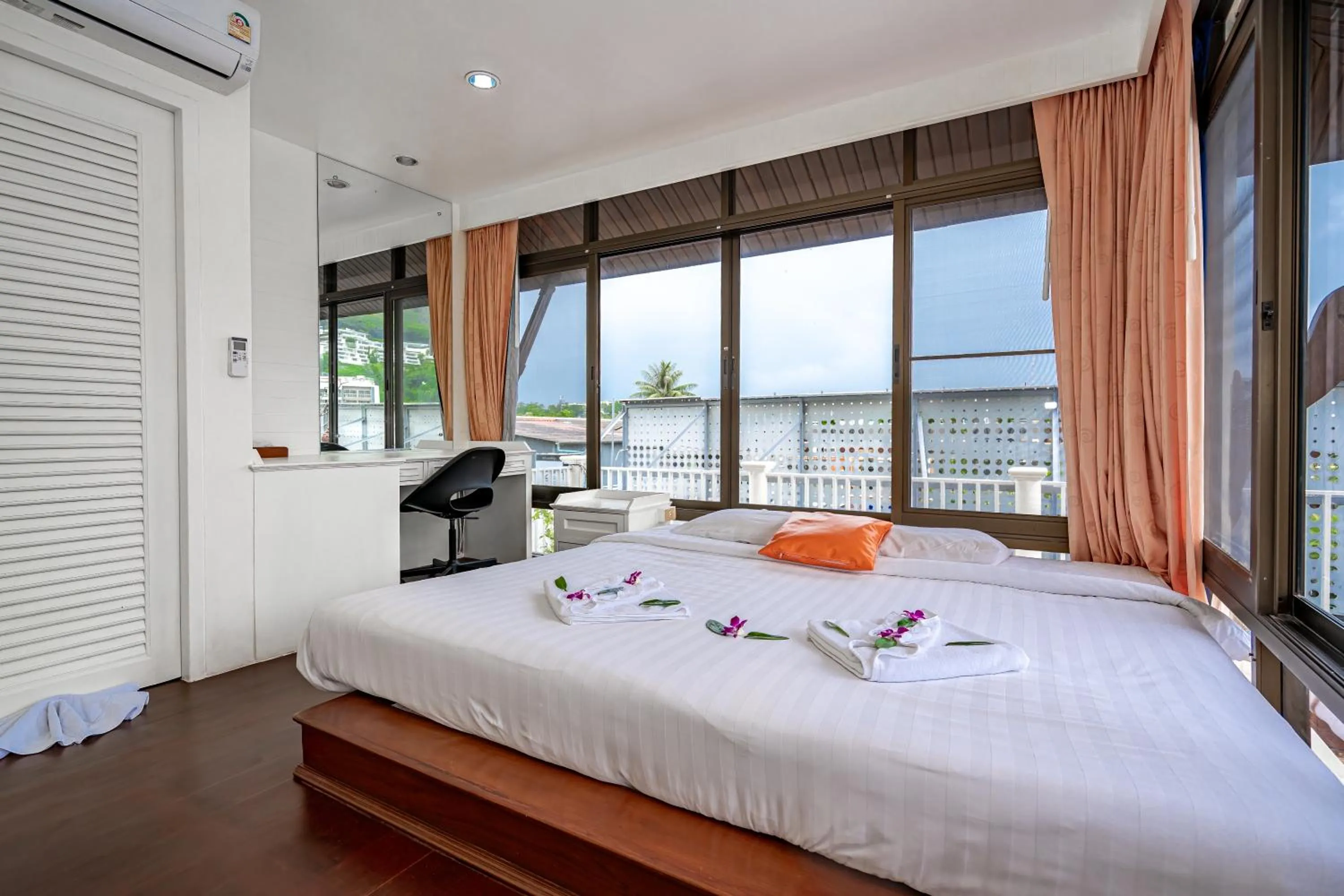 Bed in The Color Kata