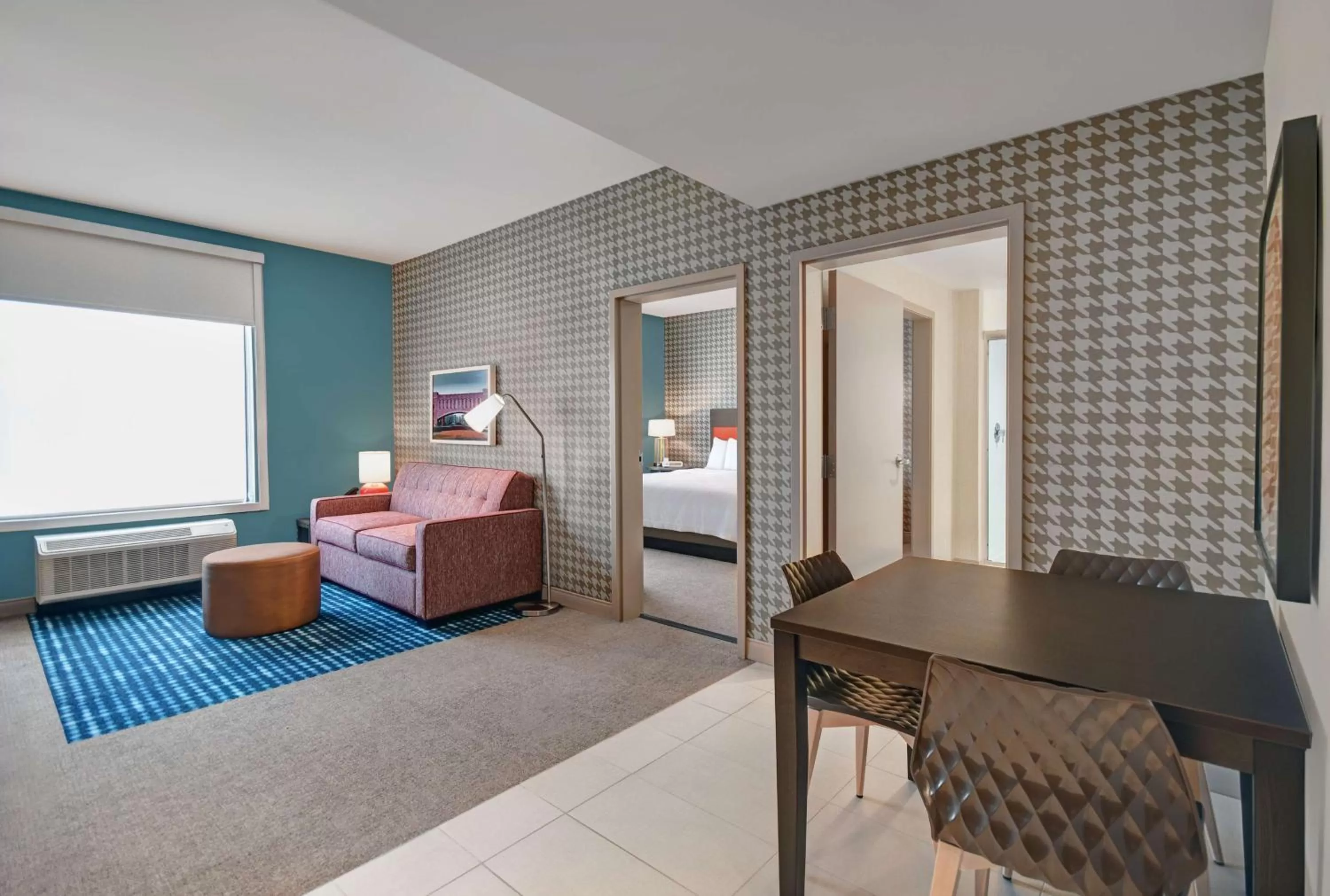 Living room, Bed in Home2 Suites by Hilton Blacksburg University