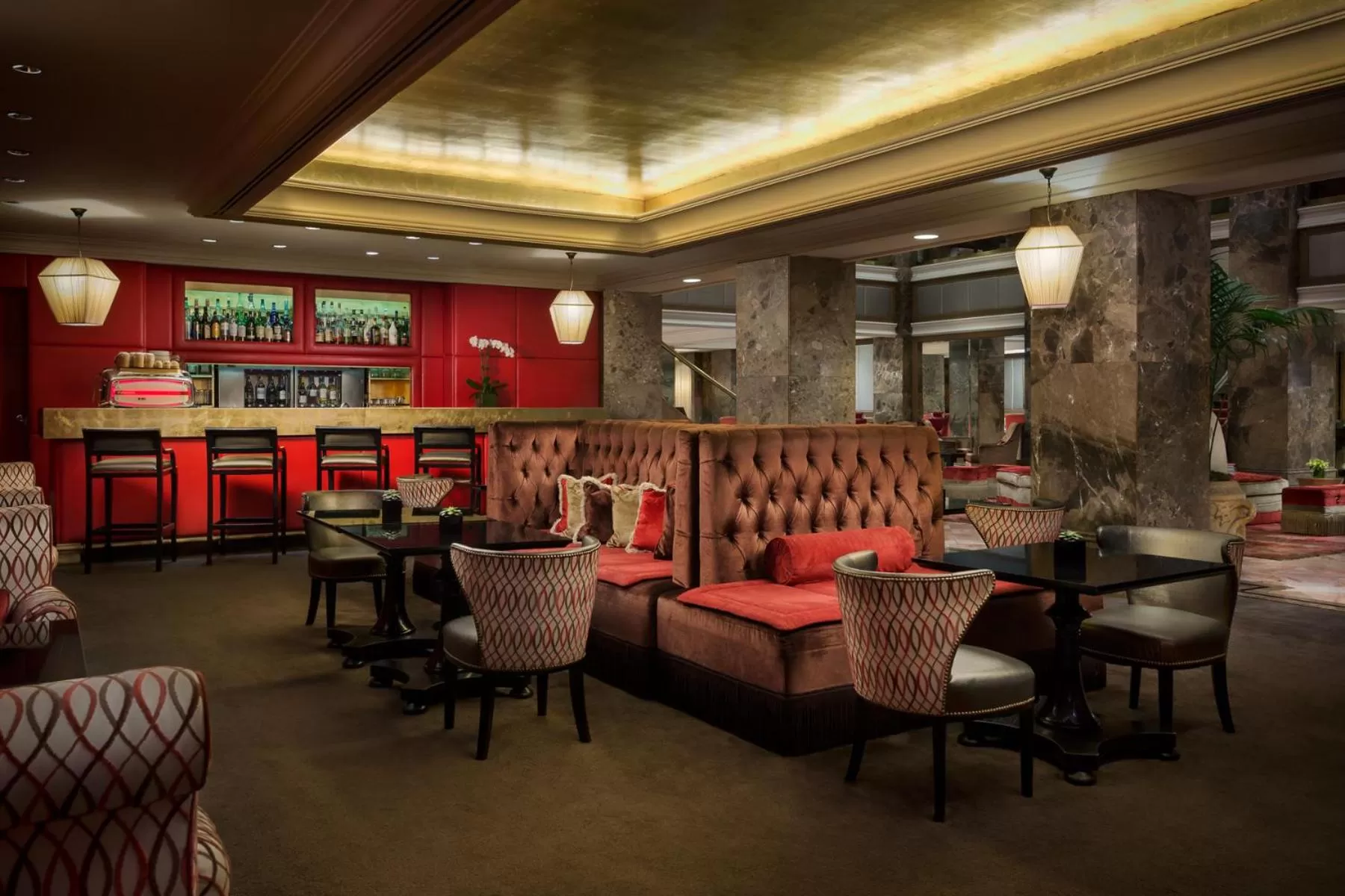 Lounge or bar in The Michelangelo New York