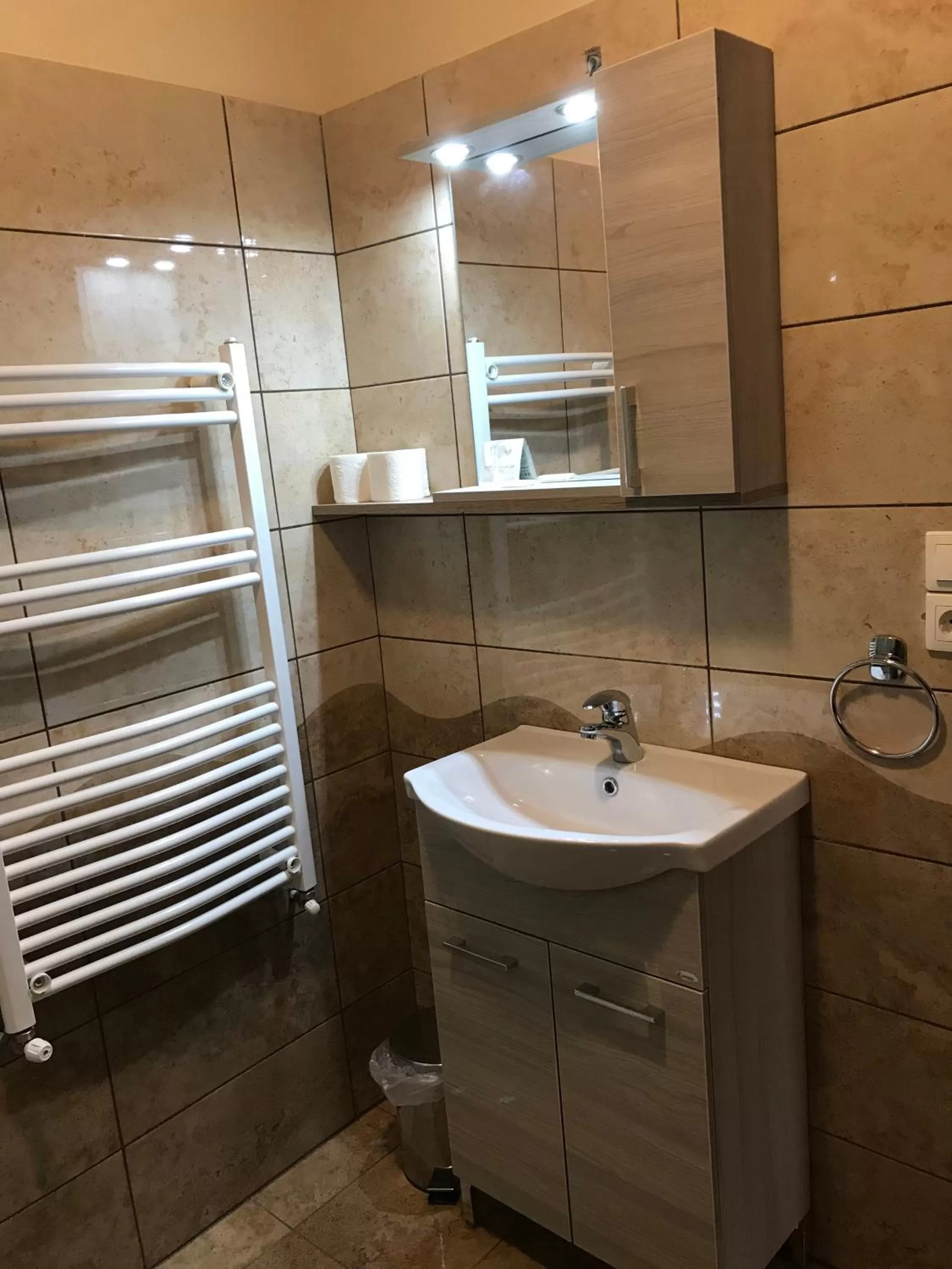 Bathroom in Royal Hotel