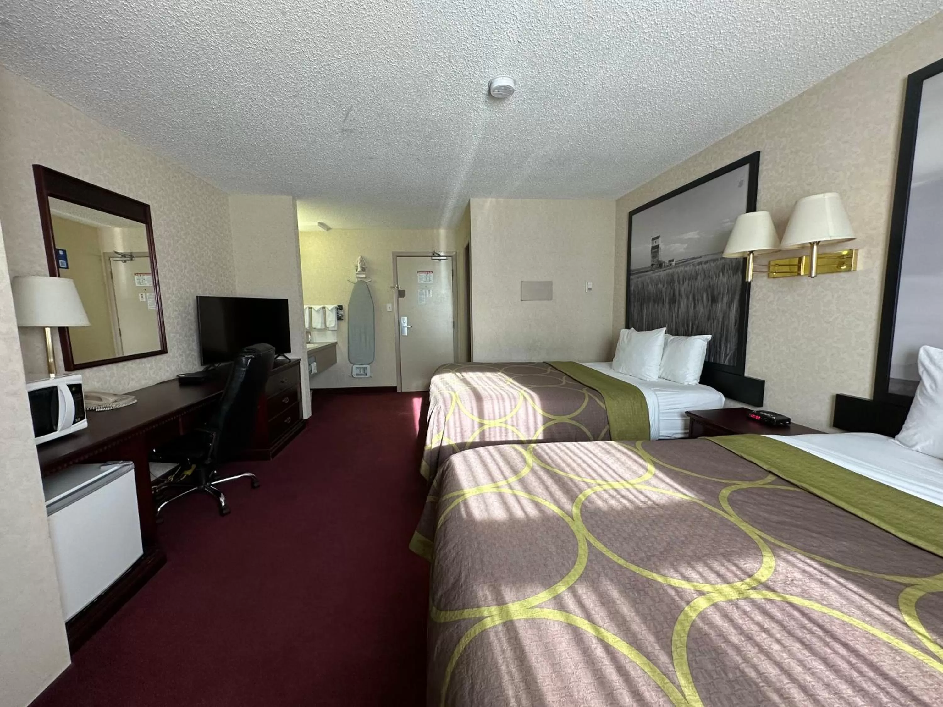 Bed in Super 8 by Wyndham Lethbridge