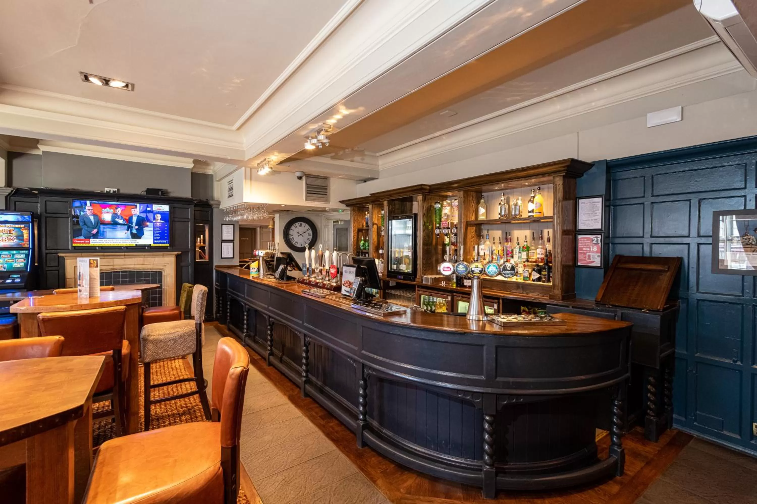 Restaurant/places to eat in The Railway by Innkeeper's Collection