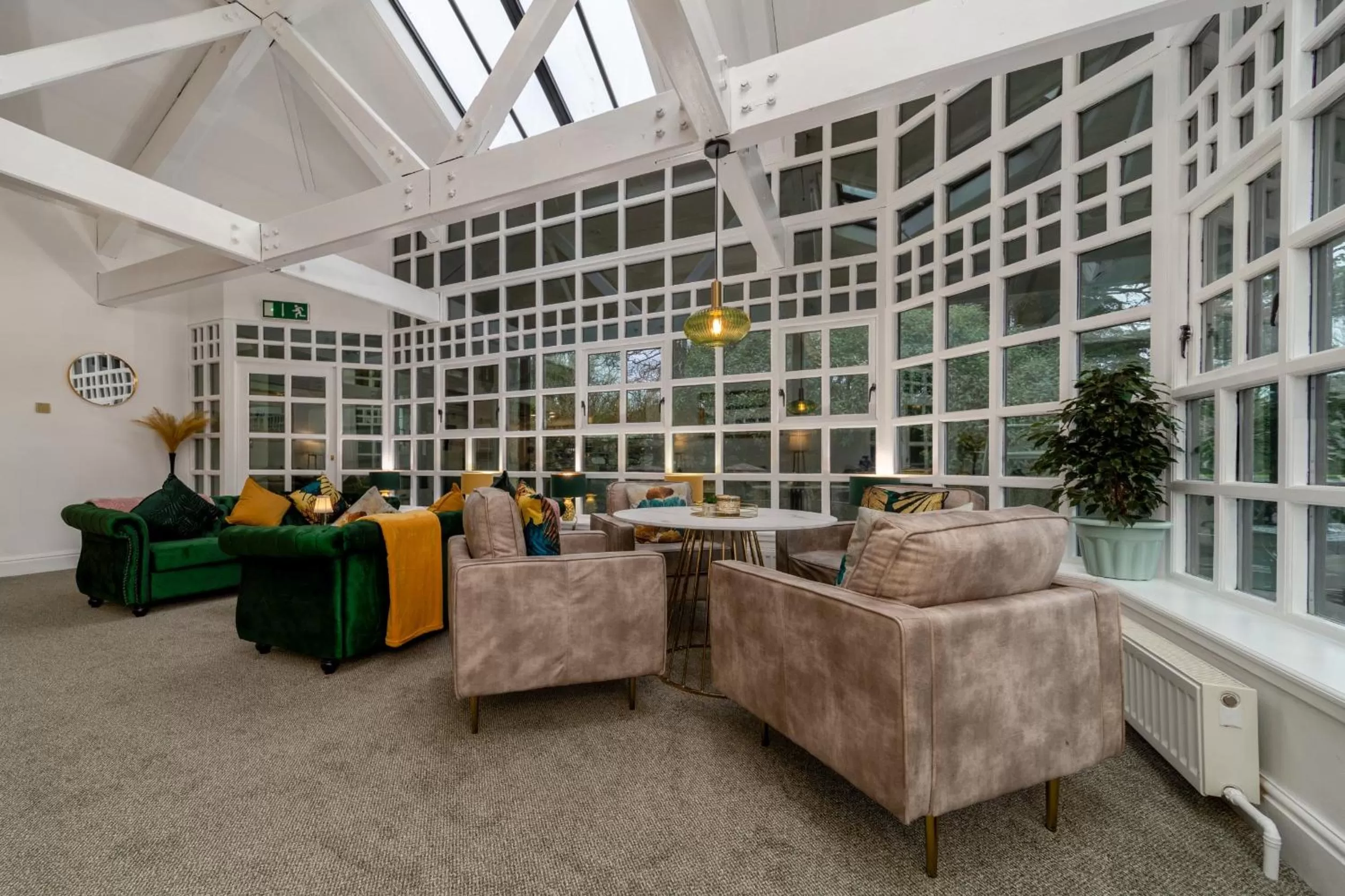 Lounge or bar in Sella Park Country House Hotel