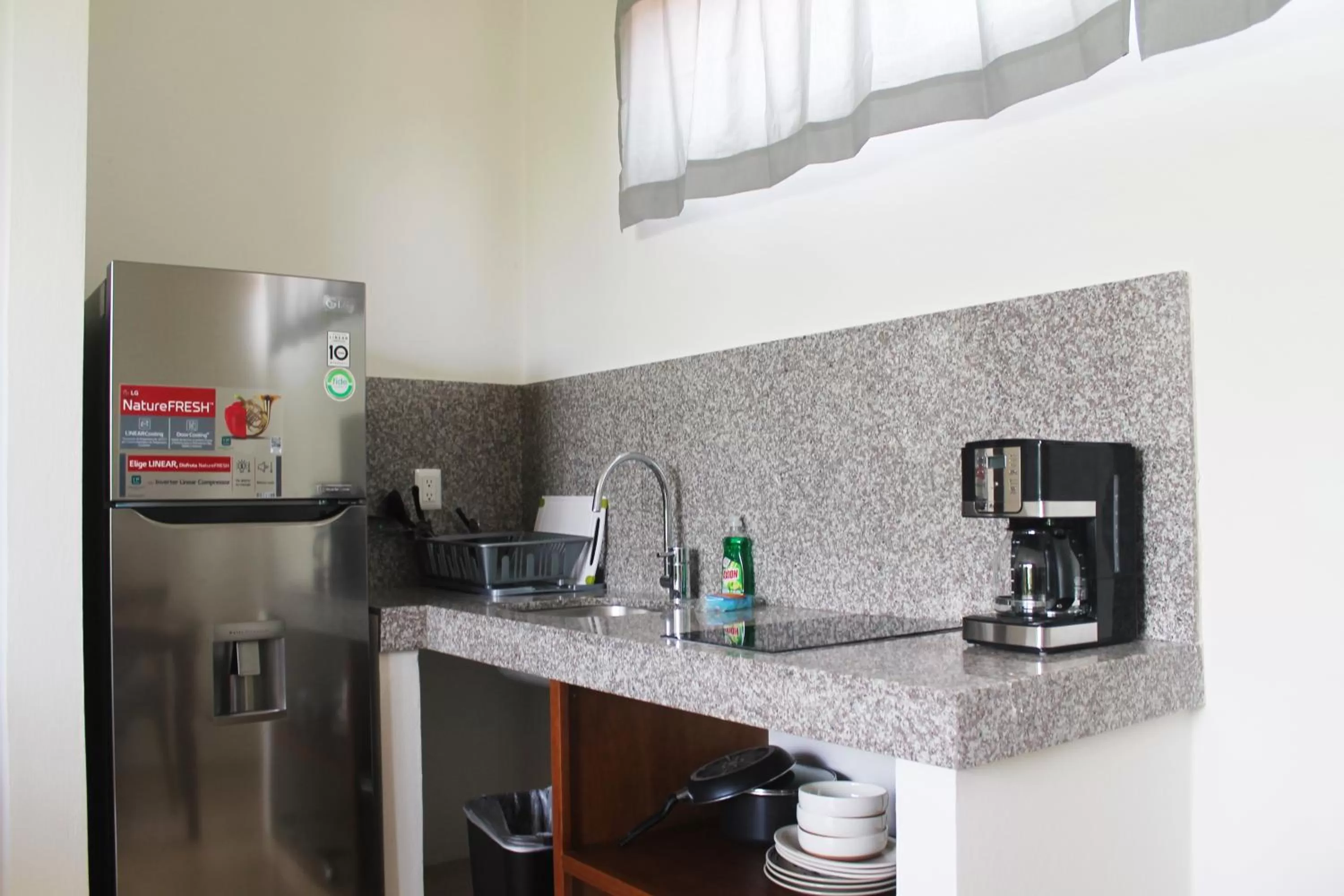 Kitchen or kitchenette in Yaax Kiin Tulum