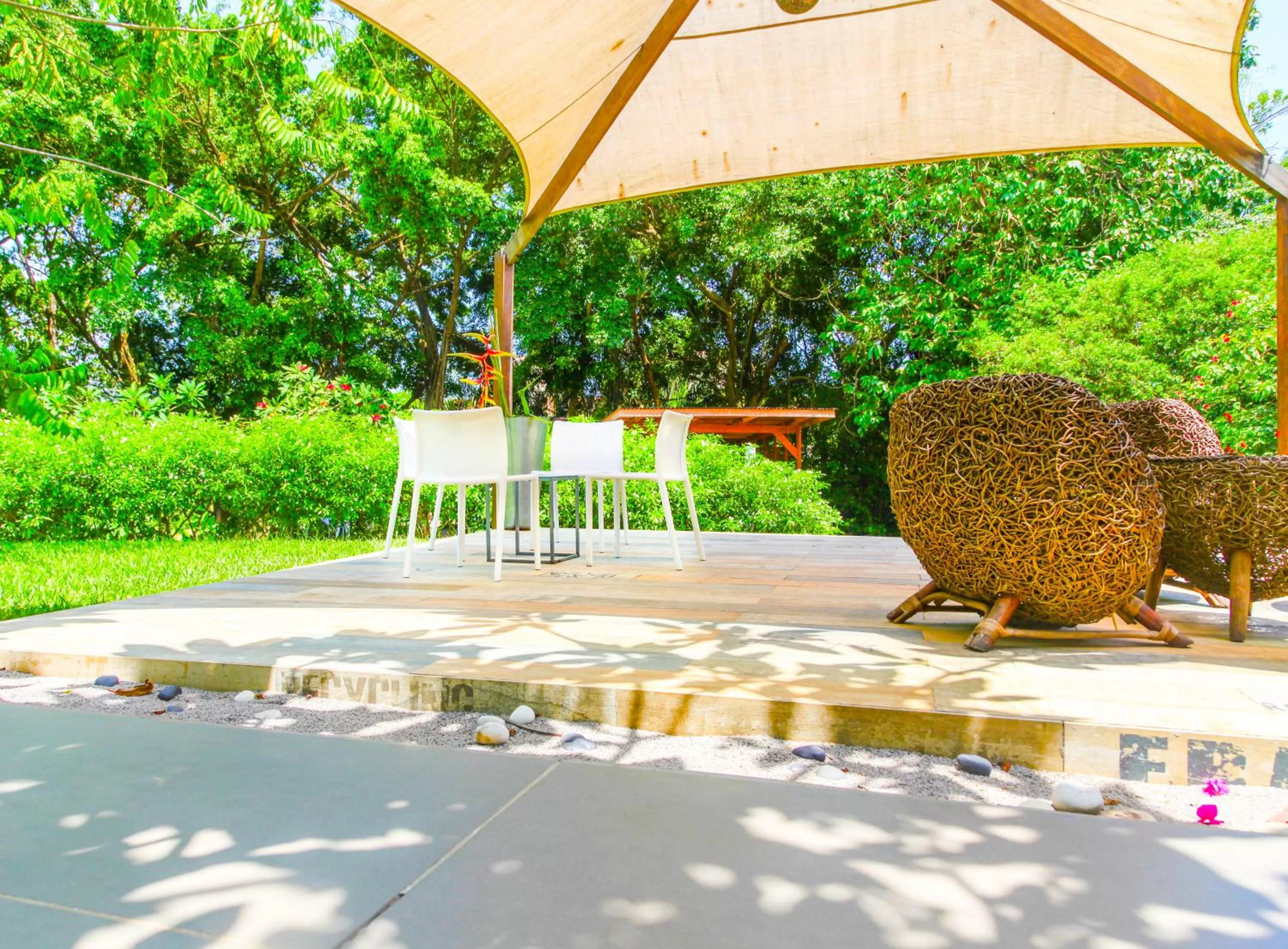 Decorative detail, Swimming Pool in Boutique Hotel Particulier