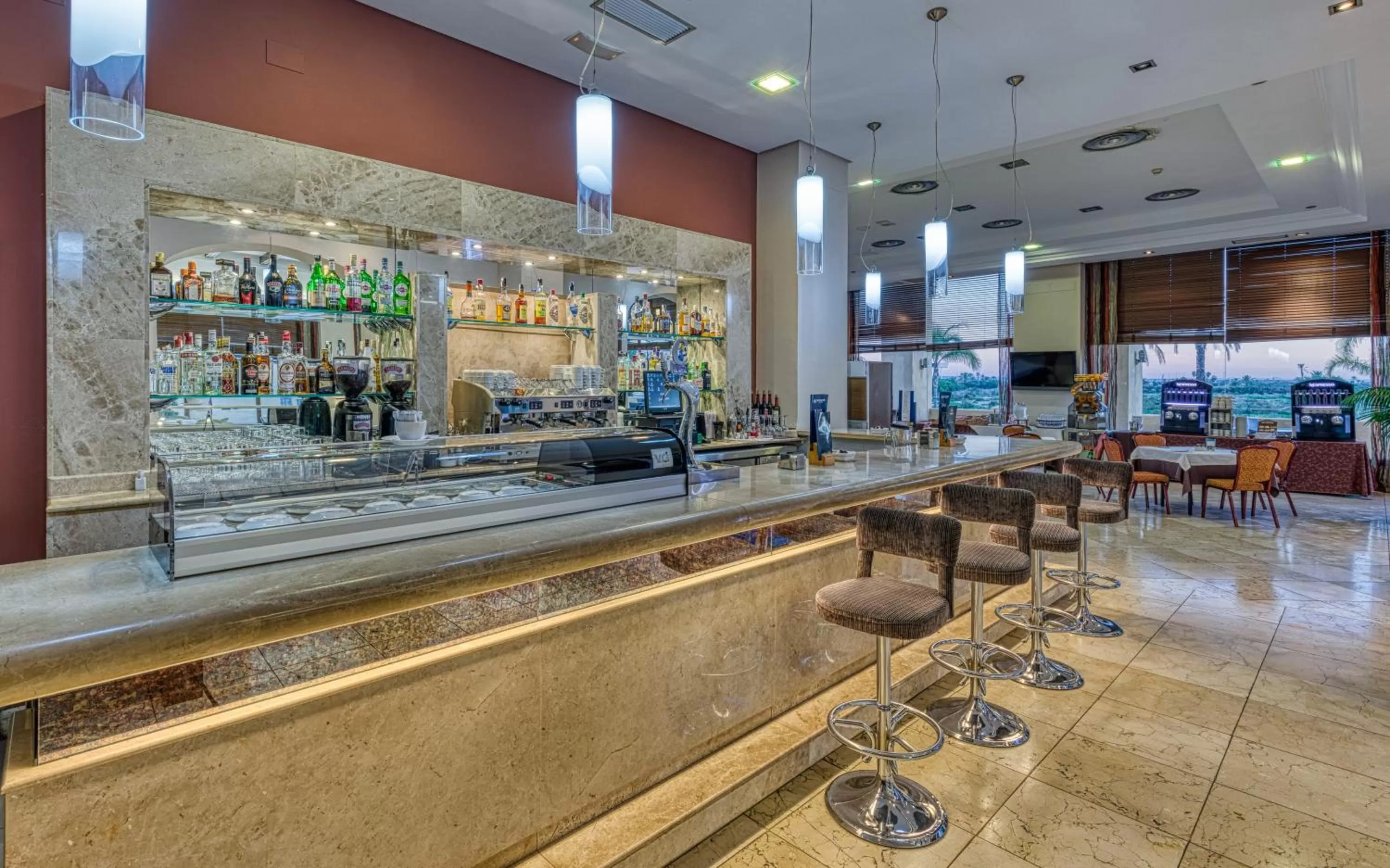 Lounge or bar in Senator Mar Menor Golf & Spa Resort