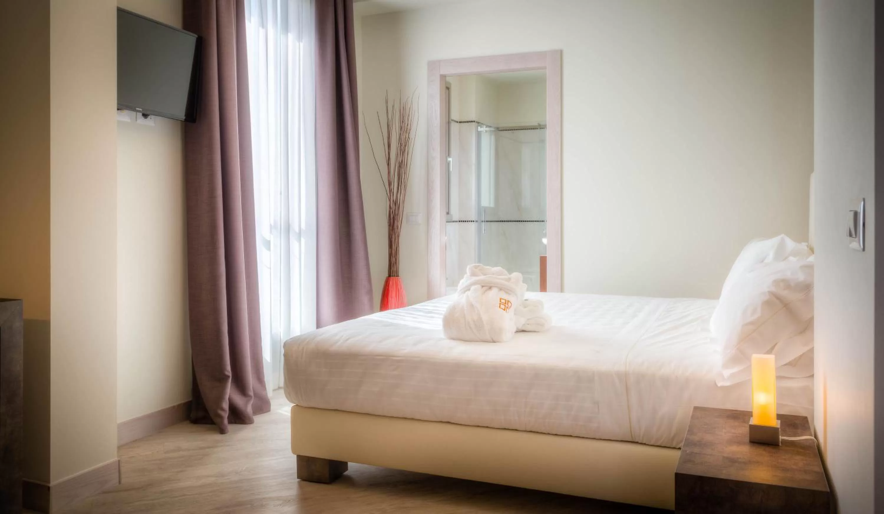 Bedroom, Bed in Forte16 View & SPA