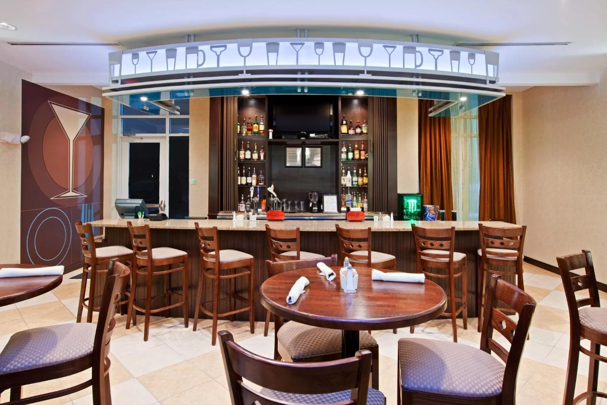Lounge or bar in Holiday Inn Florence by IHG