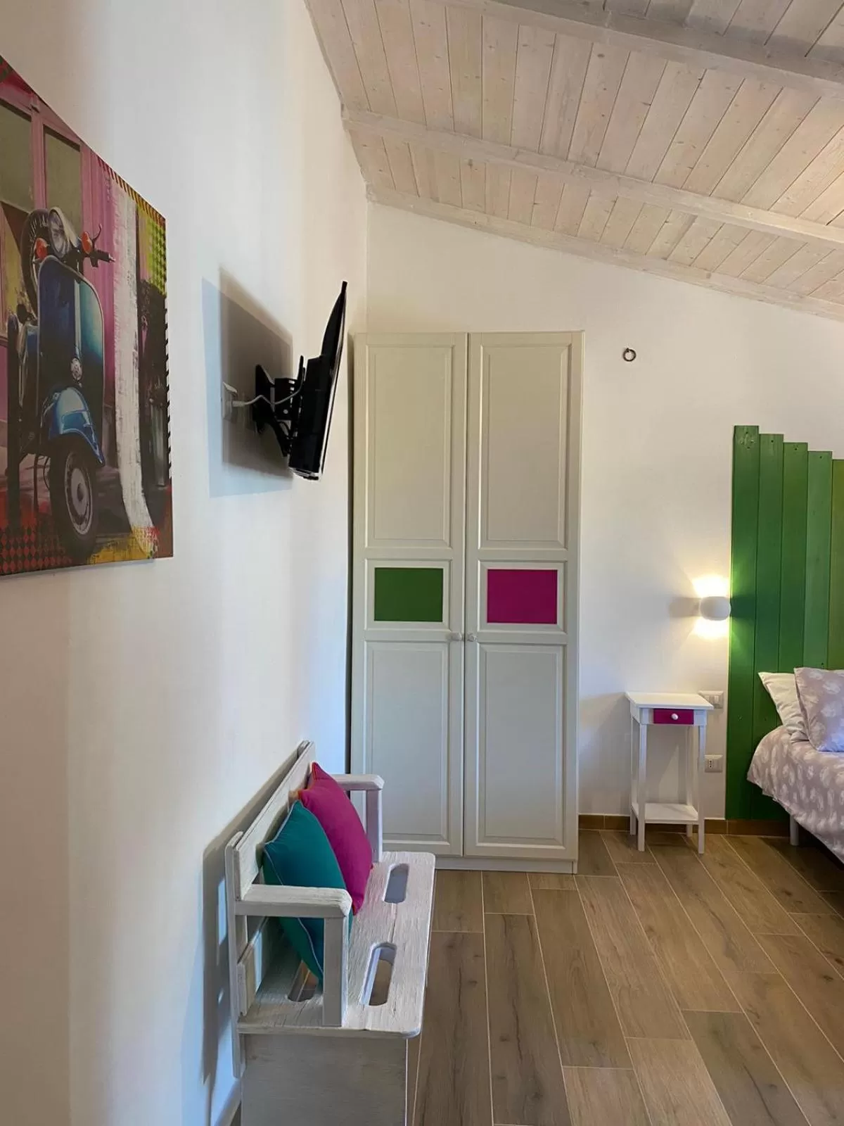 Photo of the whole room, Bed in Racconti di pietra