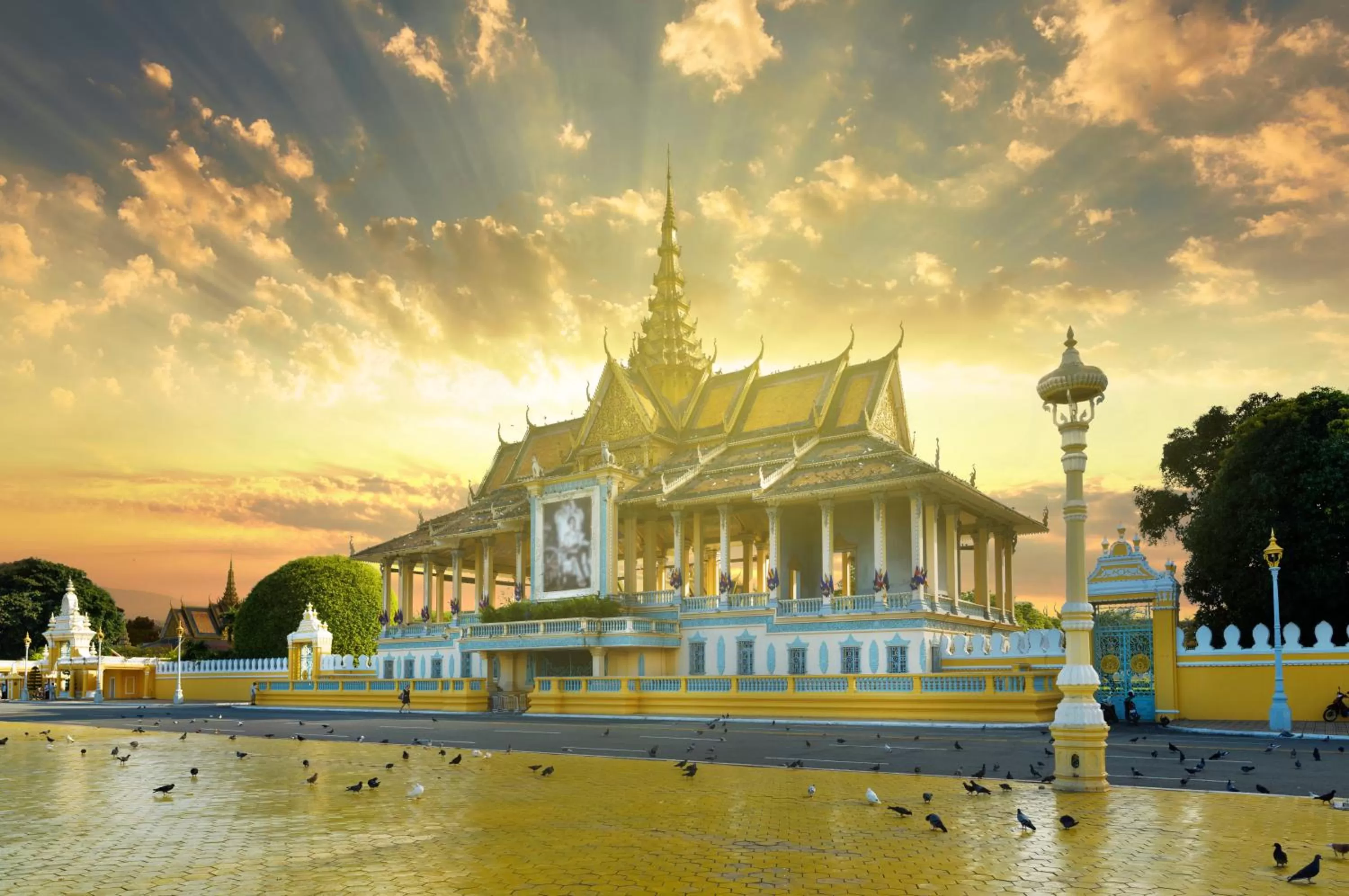 Nearby landmark in Aurea Central Hotel