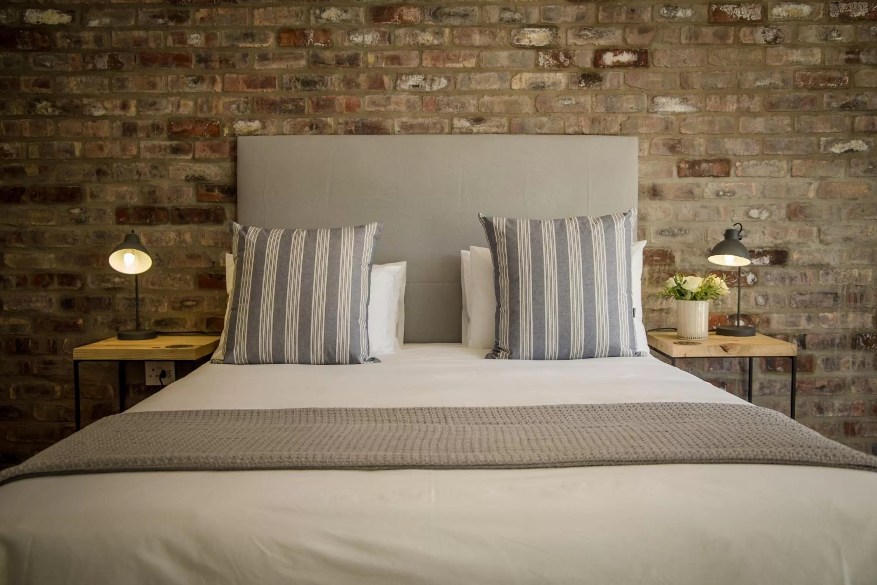 Bedroom, Bed in Raw Karoo Guest House