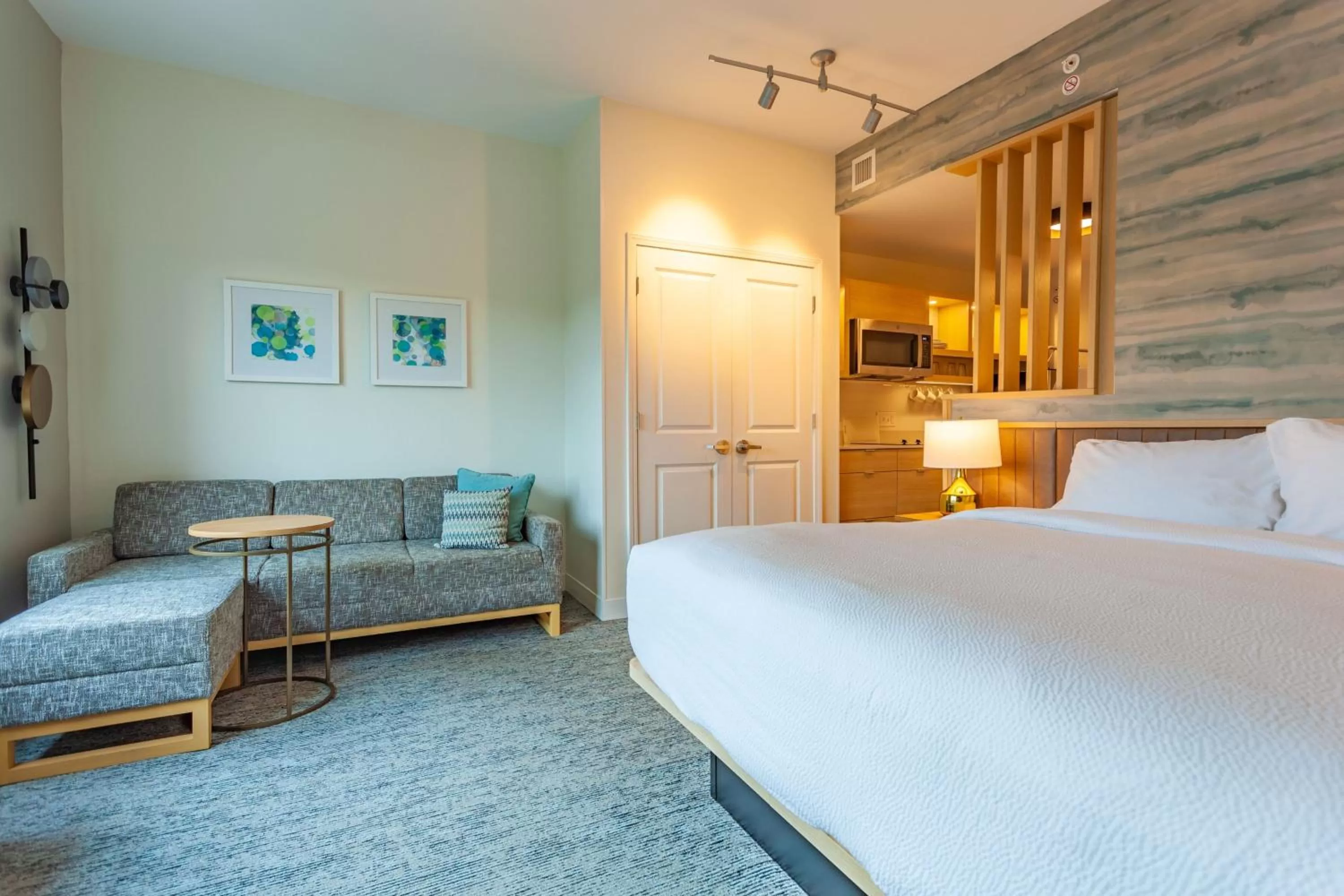 Photo of the whole room, Bed in TownePlace Suites by Marriott Raleigh - University Area