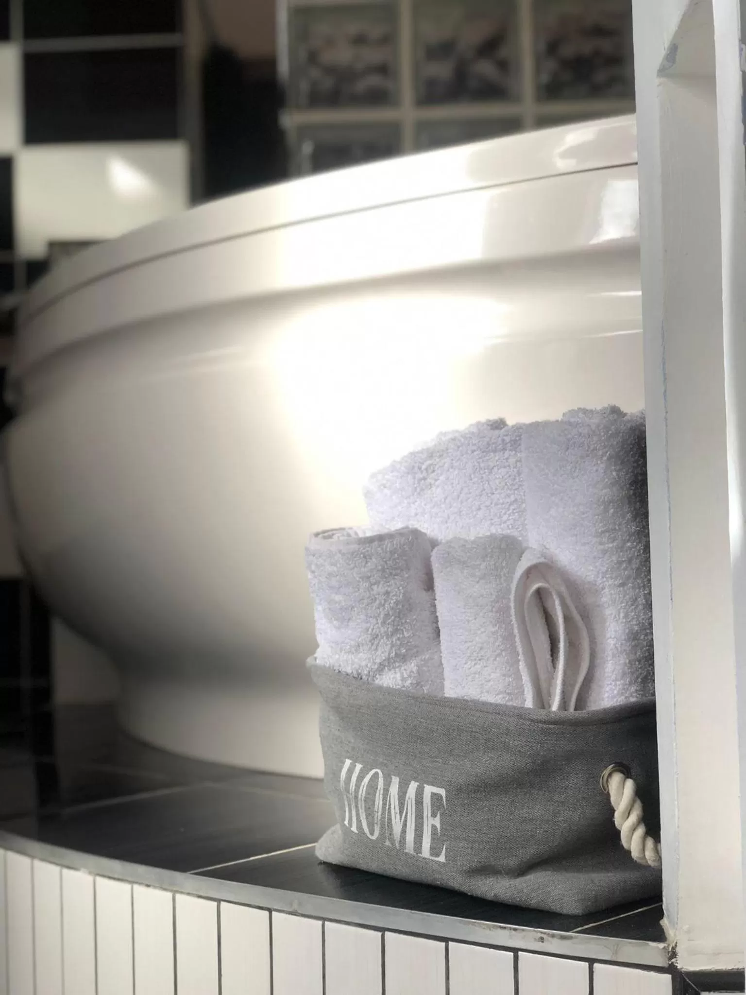 Bathroom in Pensiunea Old Sheriff