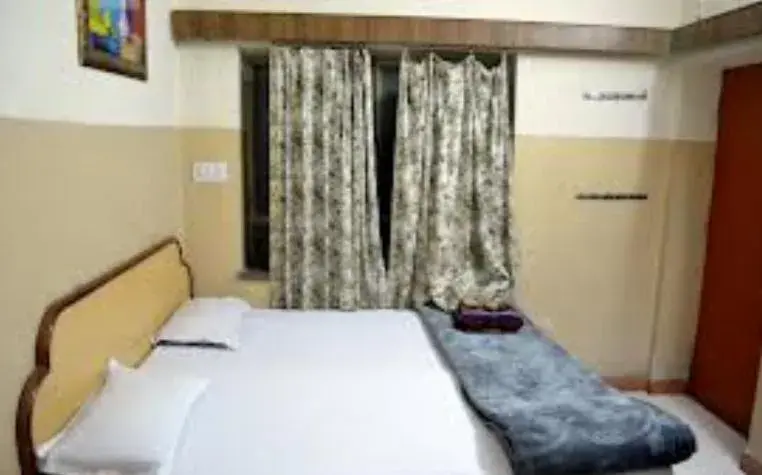 Deluxe Double Room in Capital Guest House Deluxe Double Room in Capital Guest House