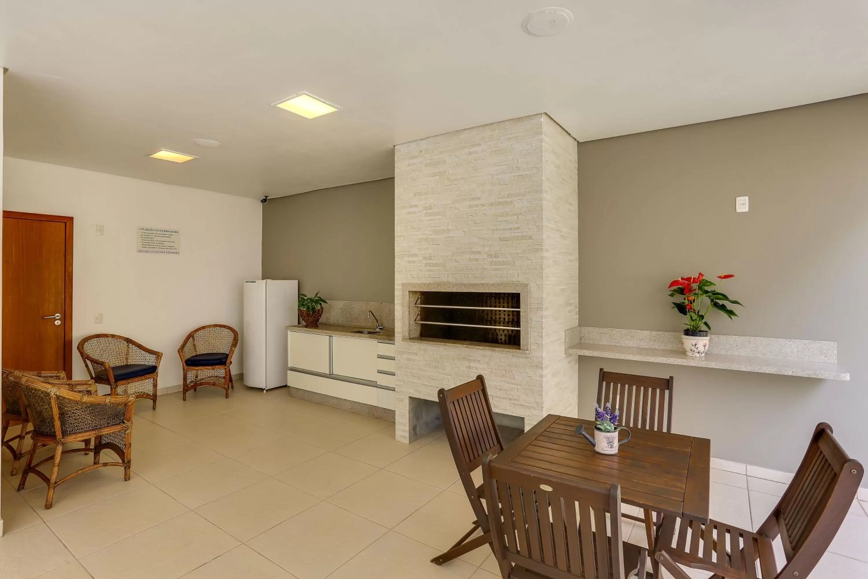 Seating area, Dining Area in Pousada Atlantique