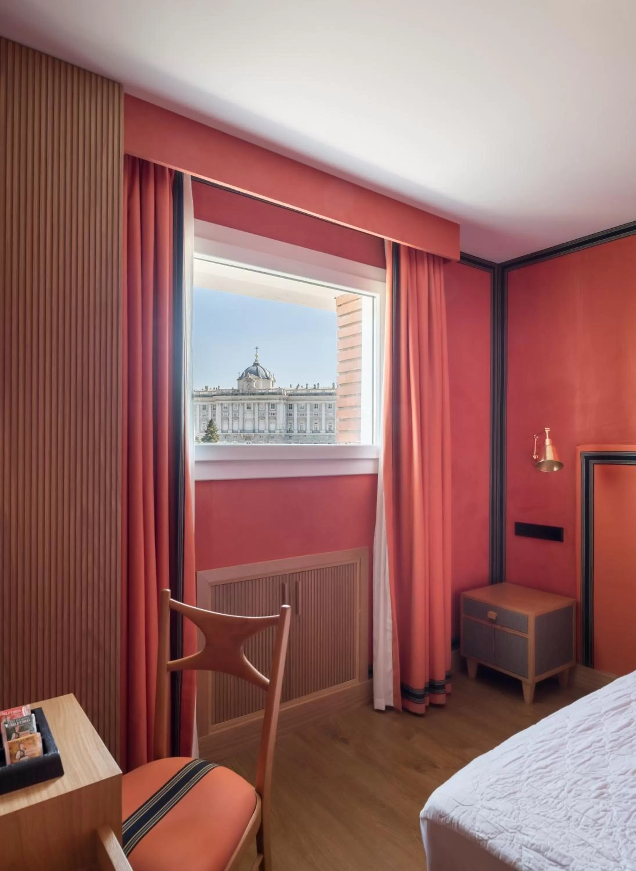 City view, Bed in Principe Pio